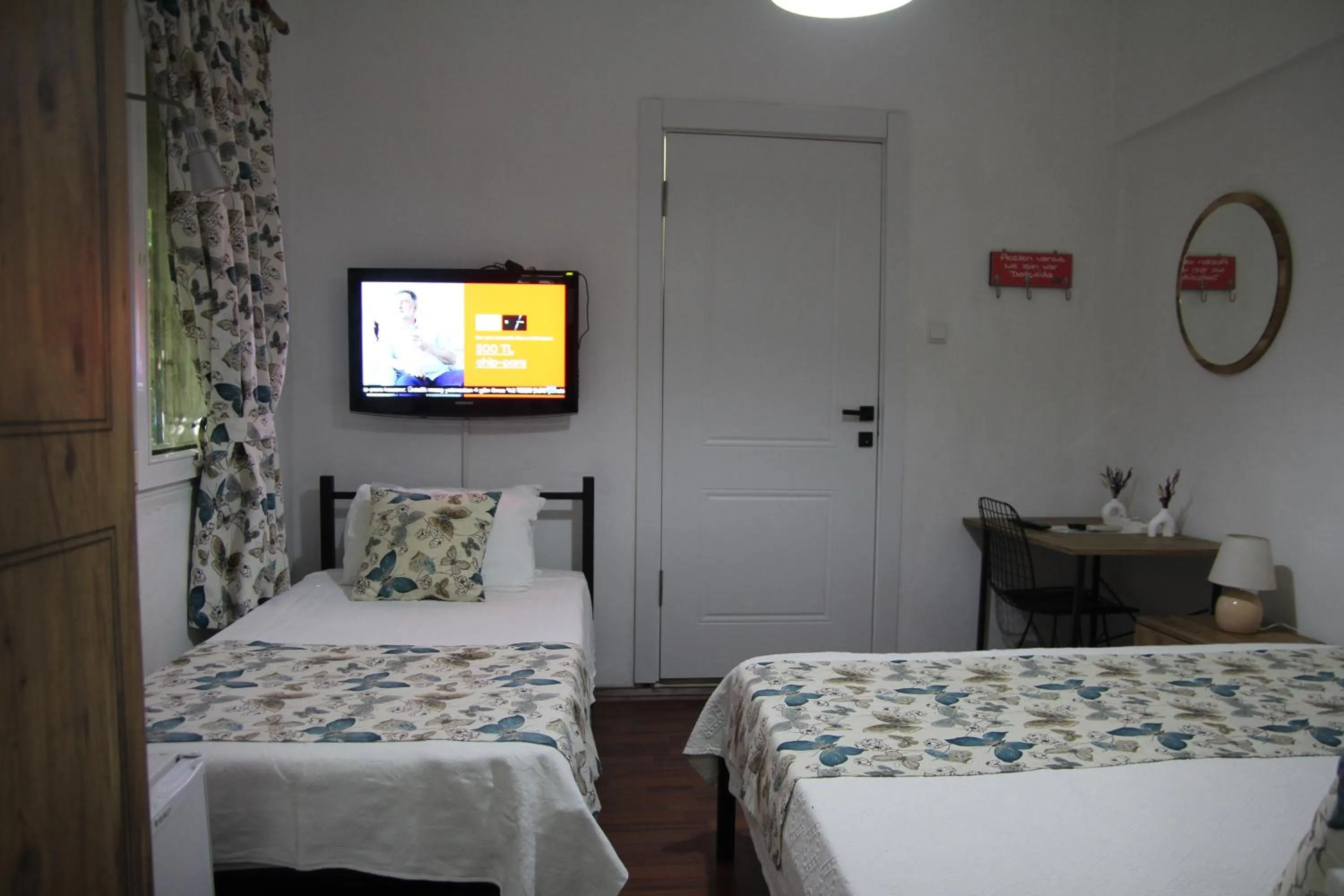 Photo of the whole room, Bed in Eski Datça Pansiyon