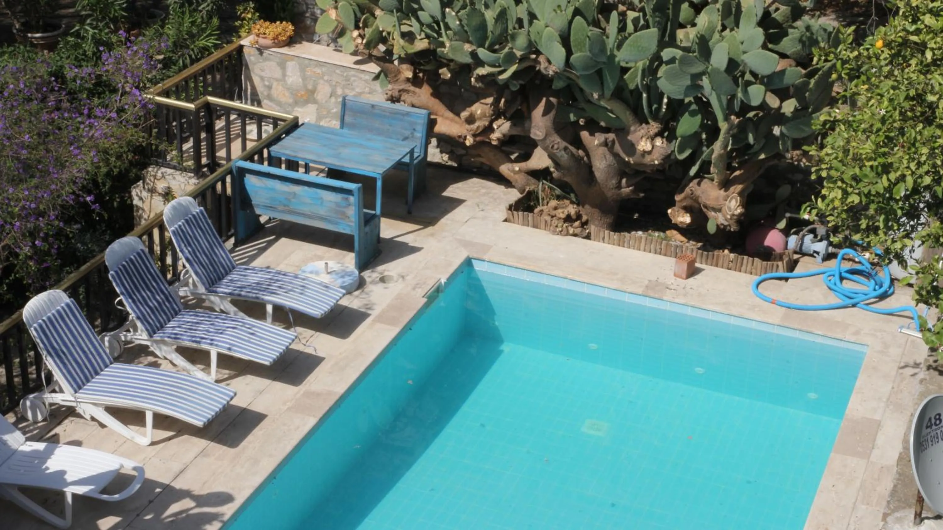 Day in Eski Datça Pansiyon