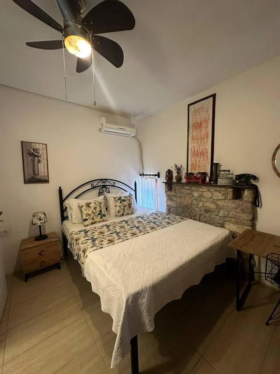 Bedroom, Bed in Eski Datça Pansiyon