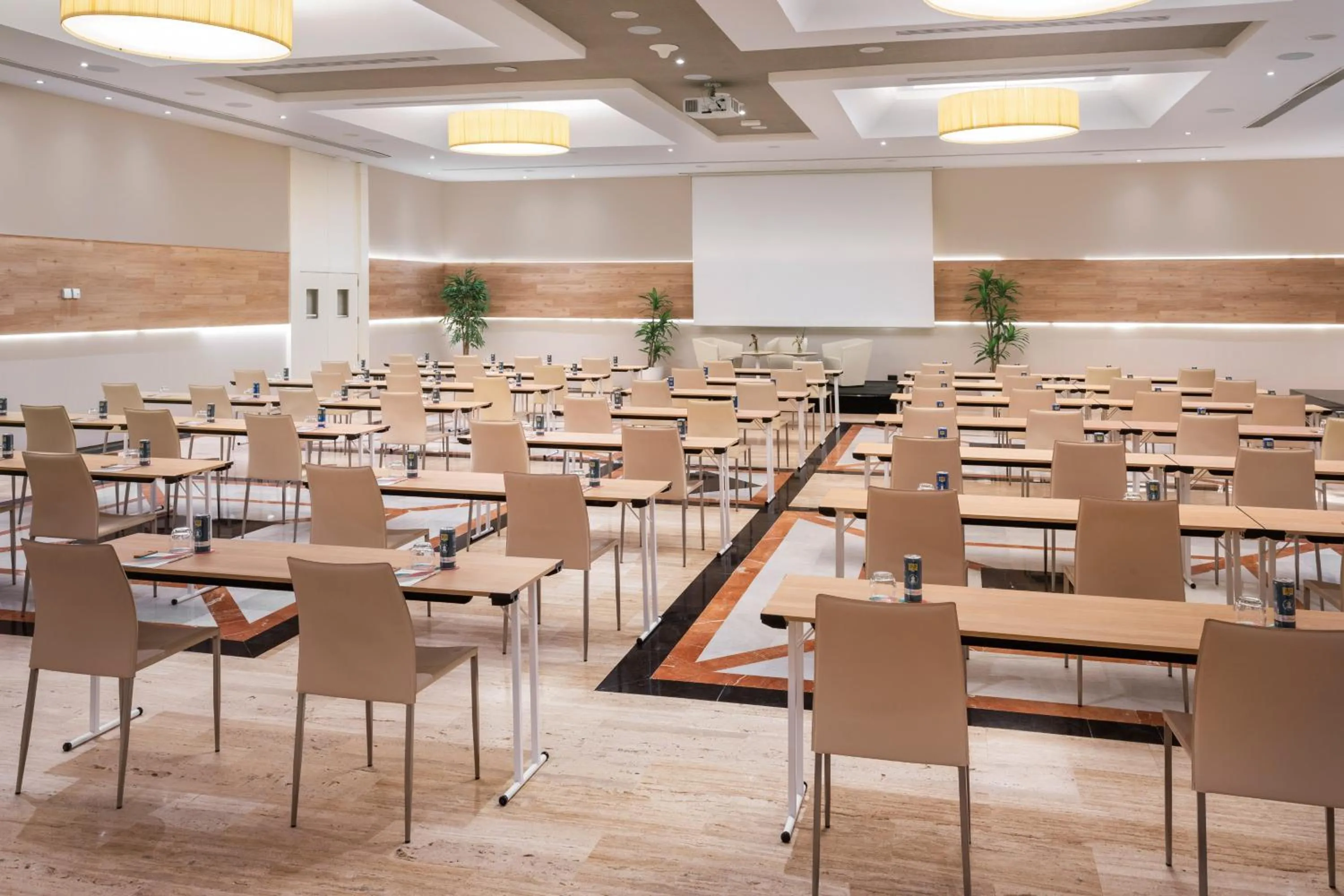 Meeting/conference room in Melia Sevilla