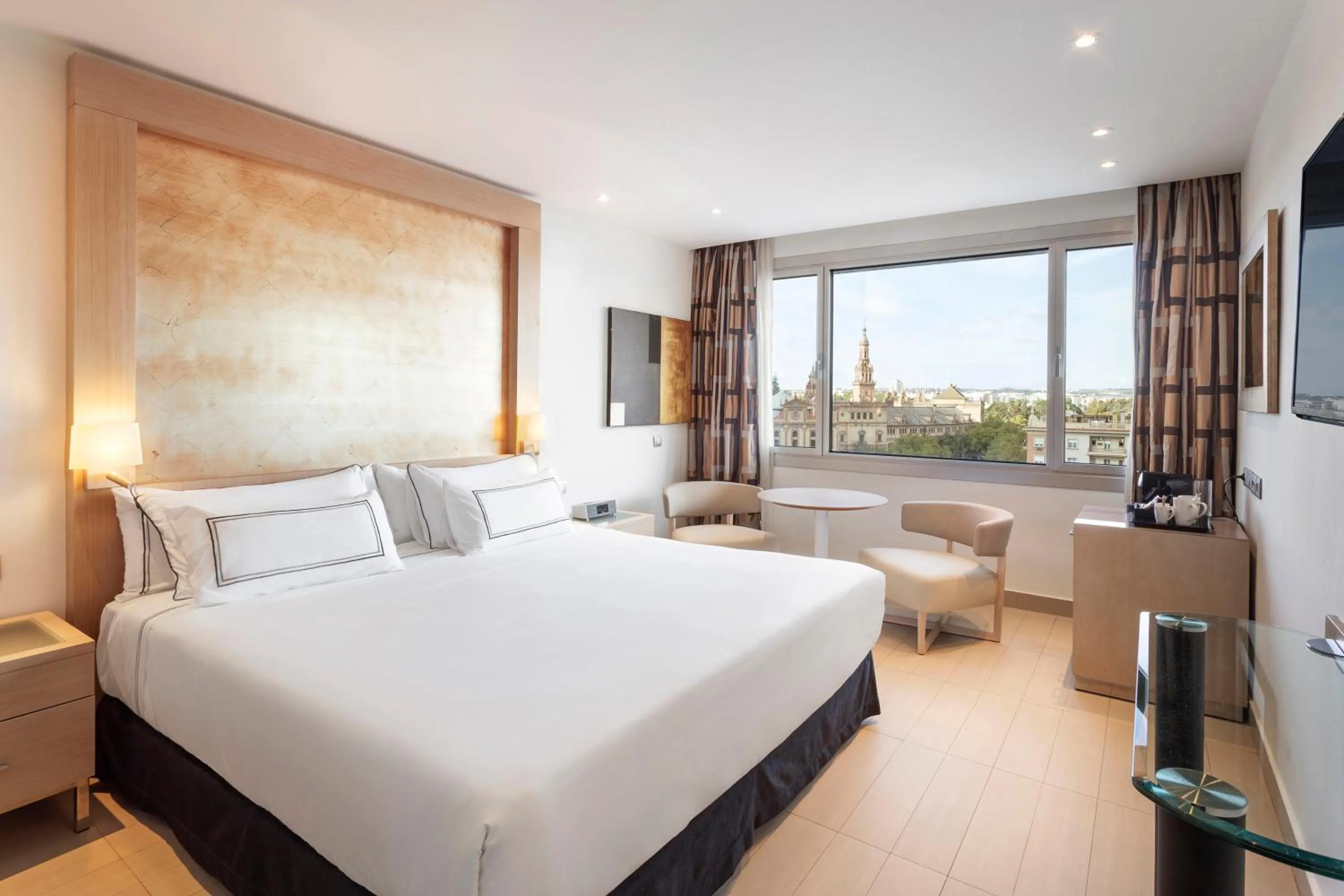 Bed in Melia Sevilla