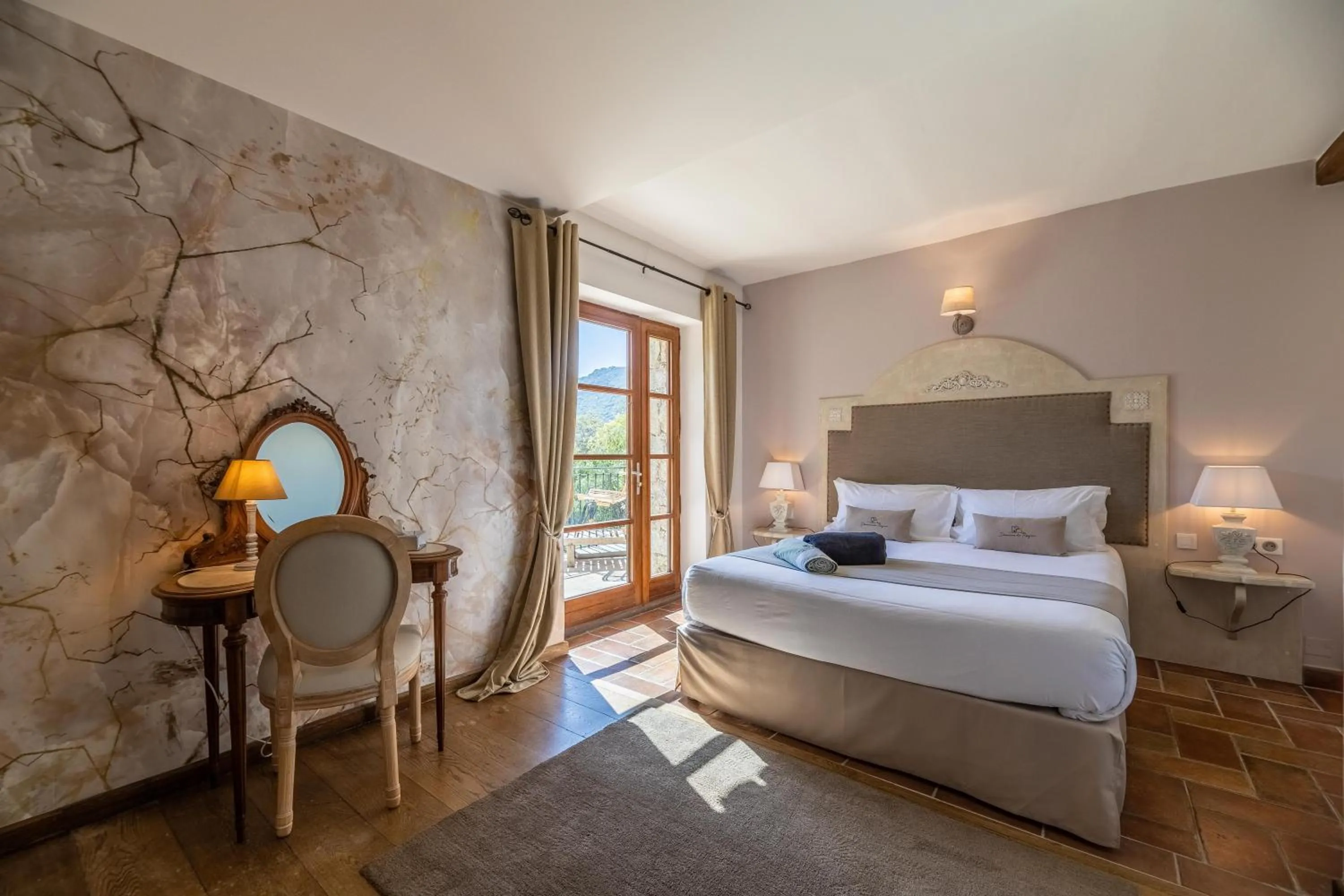 Bed in Domaine du Reginu