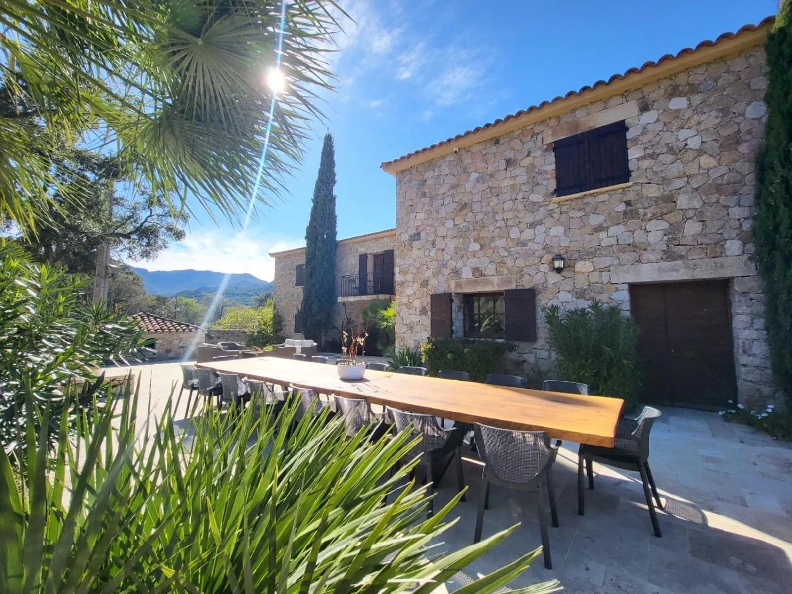 Mountain view in Domaine du Reginu