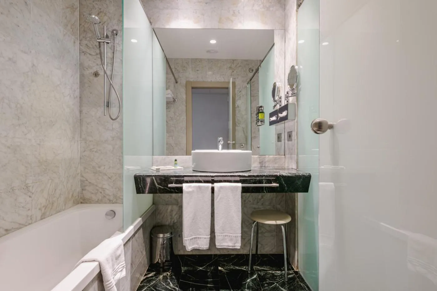 Bathroom in Gran Hotel Havana 4Sup by Escampa Hotels