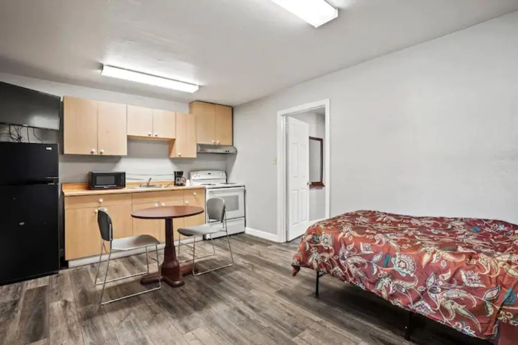 Bed in Mission Peak Lodge