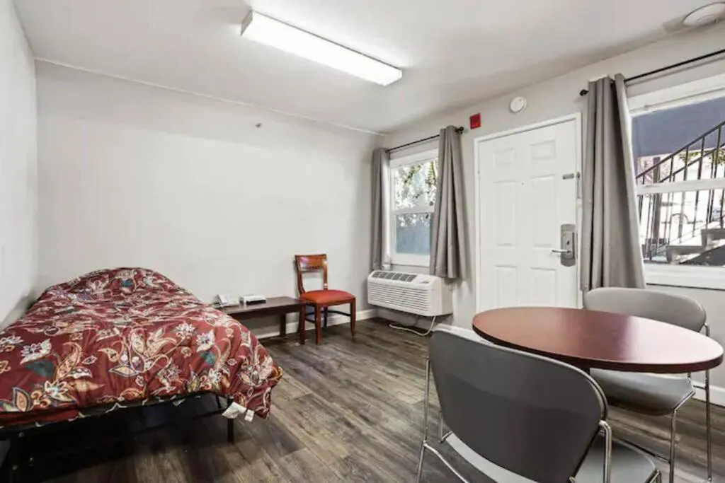 Bed in Mission Peak Lodge