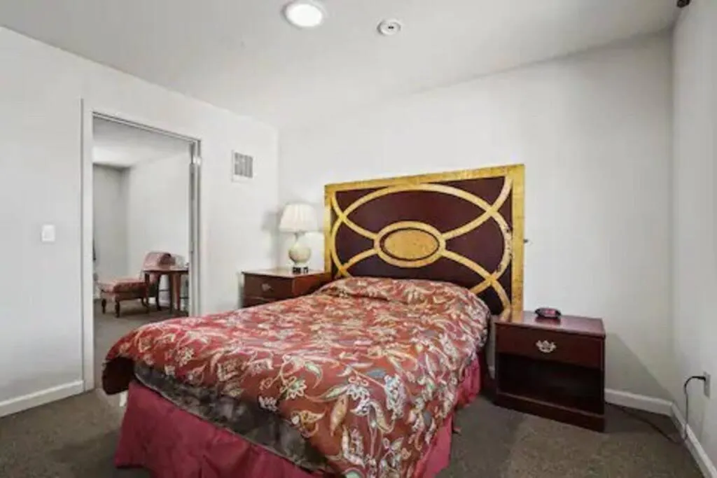 Bed in Mission Peak Lodge