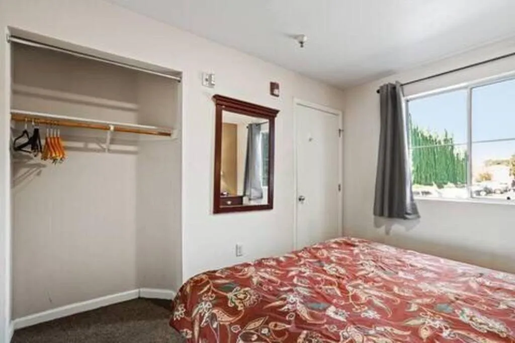 Bed in Mission Peak Lodge