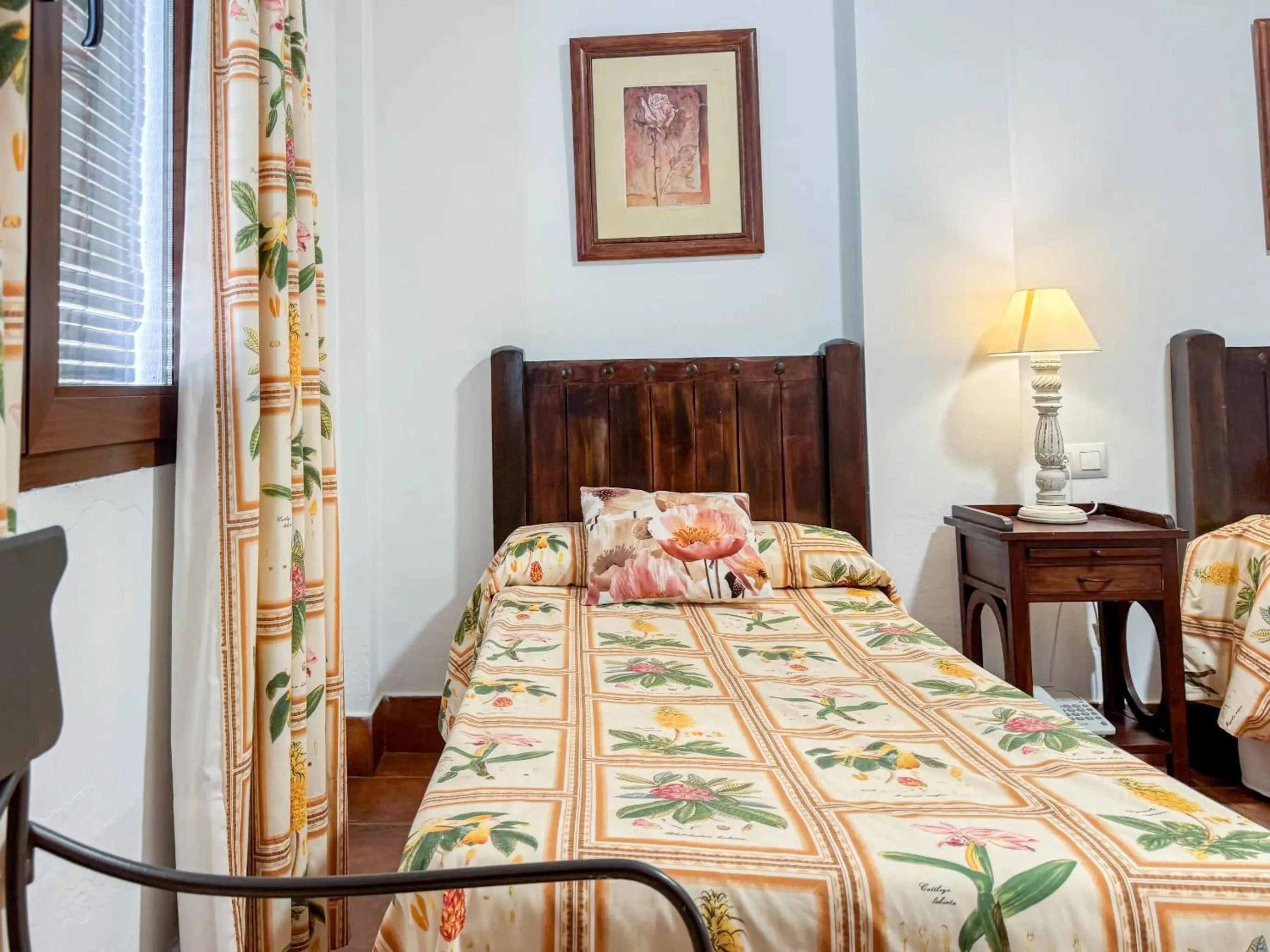 Bed in Hotel Valsequillo