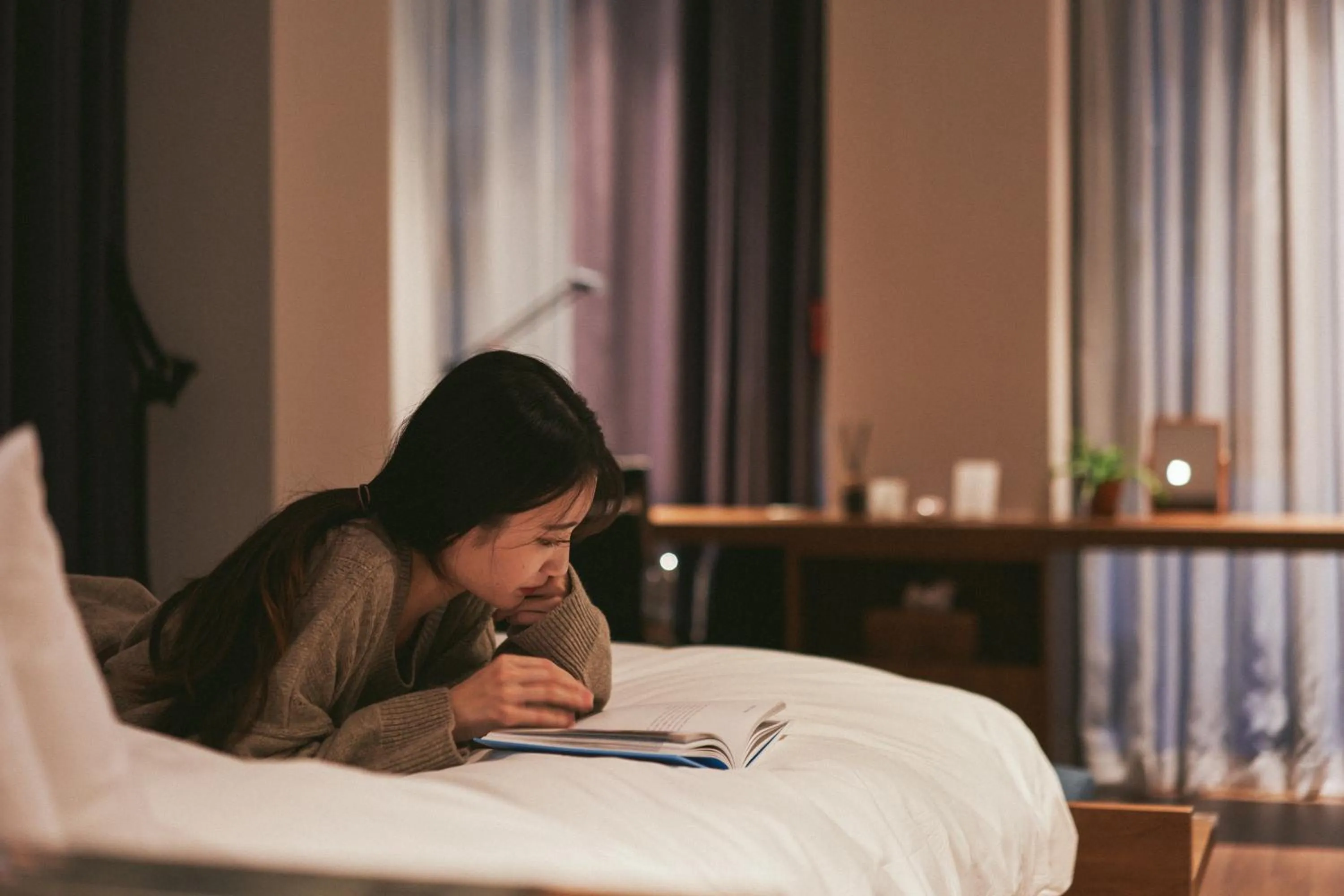 Photo of the whole room, Bed in Good Ol' Days Hotel