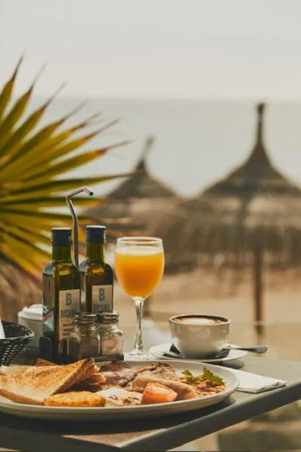 Restaurant/places to eat in Hotel Virgen del Mar