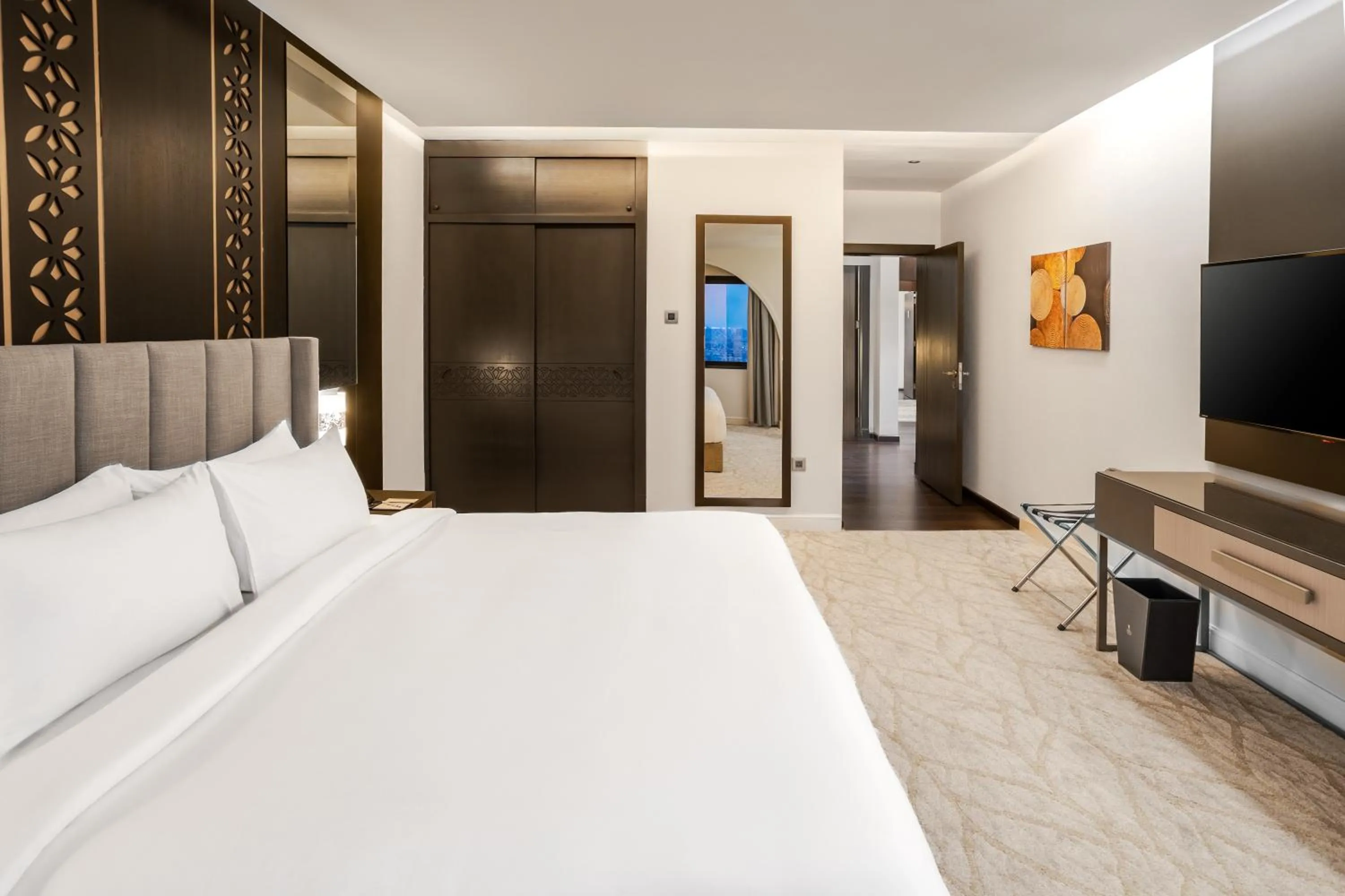 Communal lounge/ TV room, Bed in The Address Residence