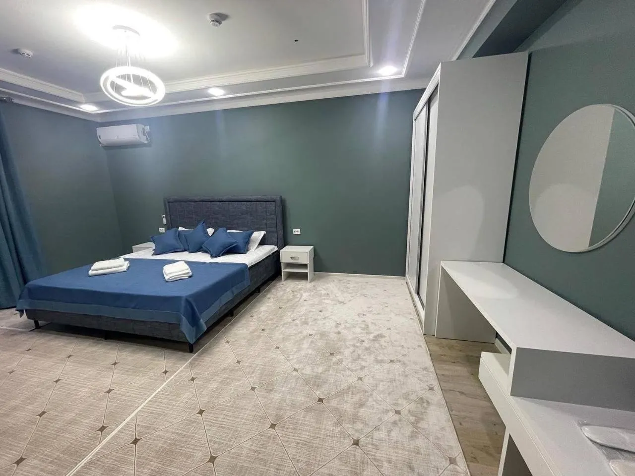 Bed in CITIZEN HOTEL