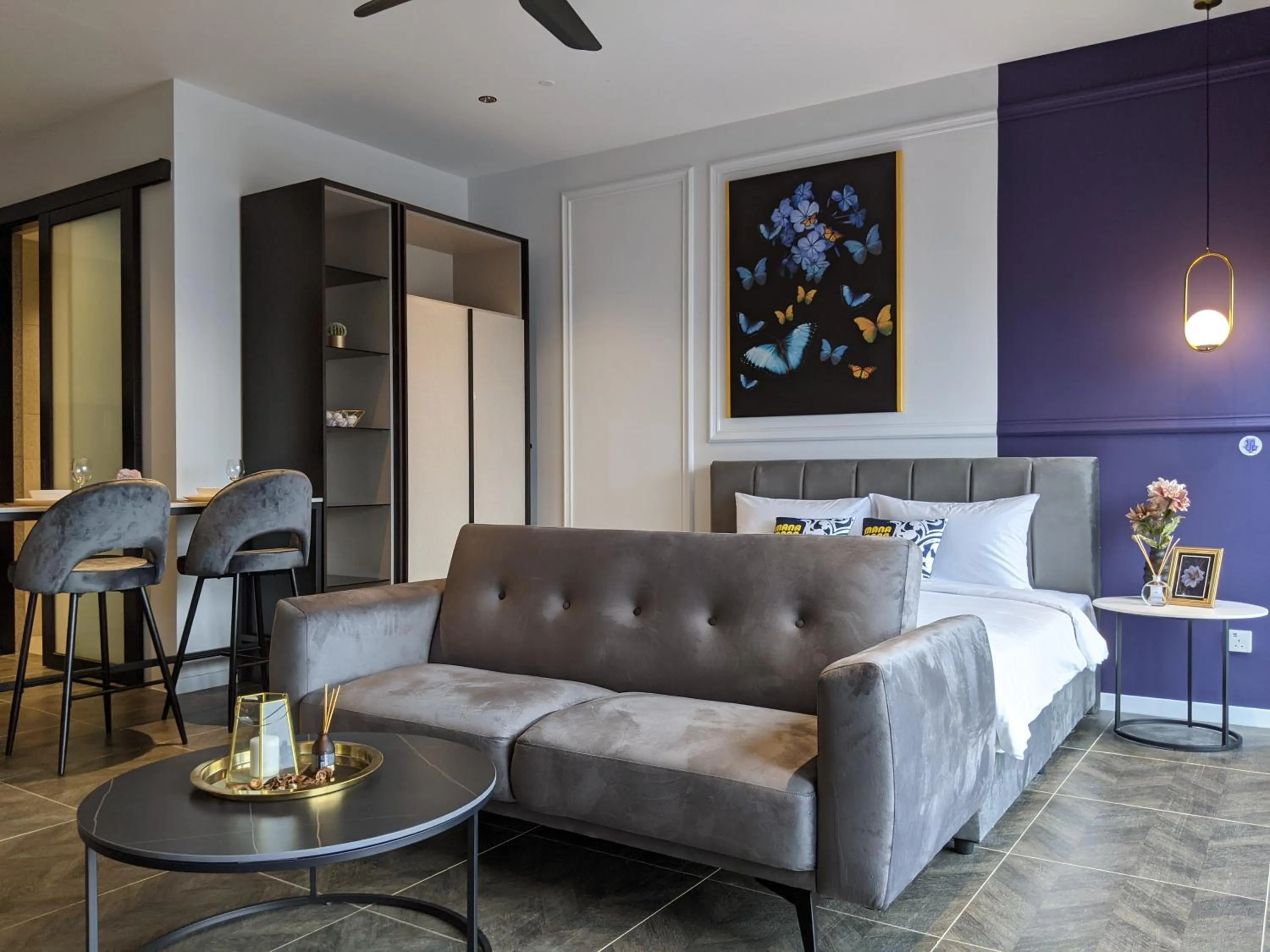 Seating area in Scarletz Mana-Mana Suites KLCC