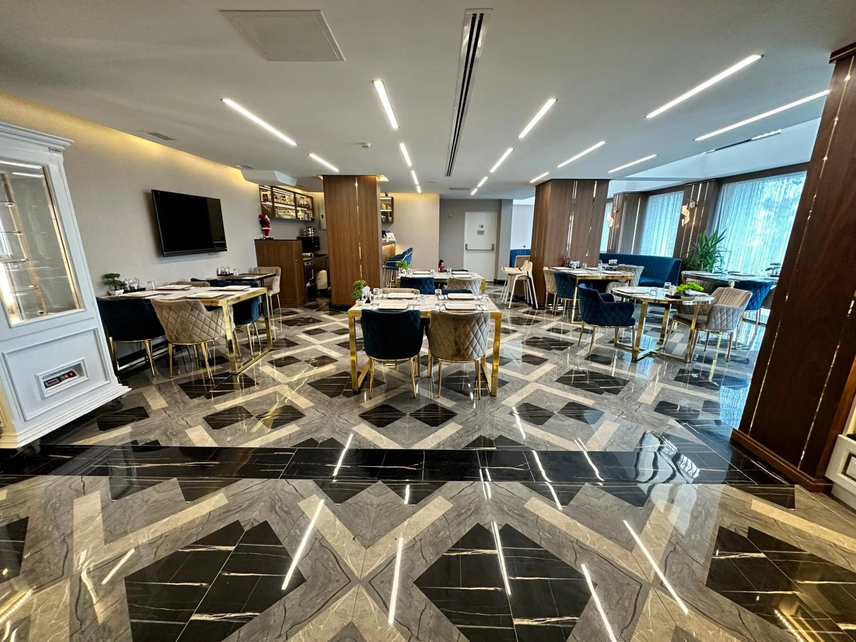 Evening entertainment in Trademark Collection by Wyndham Operla Istanbul Airport Hotels