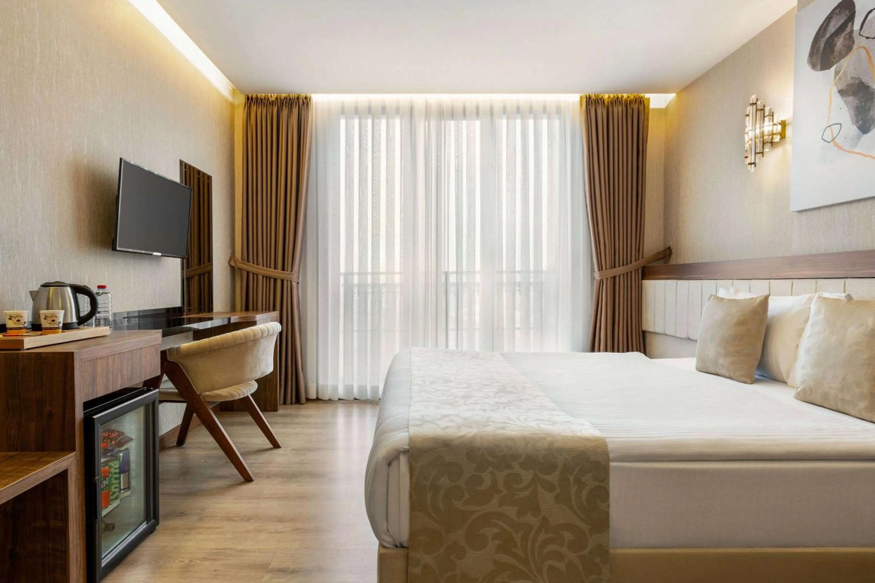 Photo of the whole room, Bed in Trademark Collection by Wyndham Operla Istanbul Airport Hotels