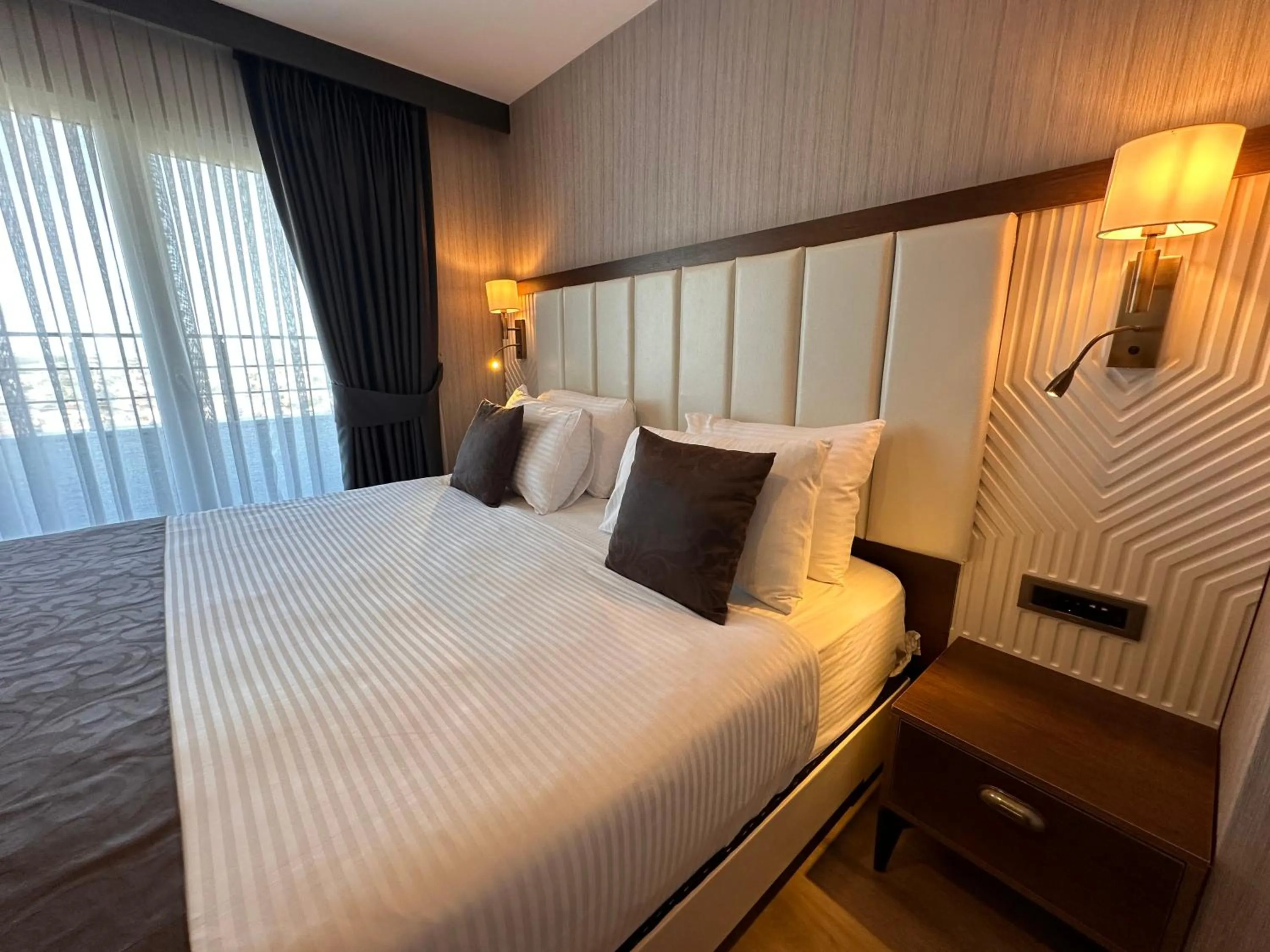 Bedroom, Bed in Trademark Collection by Wyndham Operla Istanbul Airport Hotels
