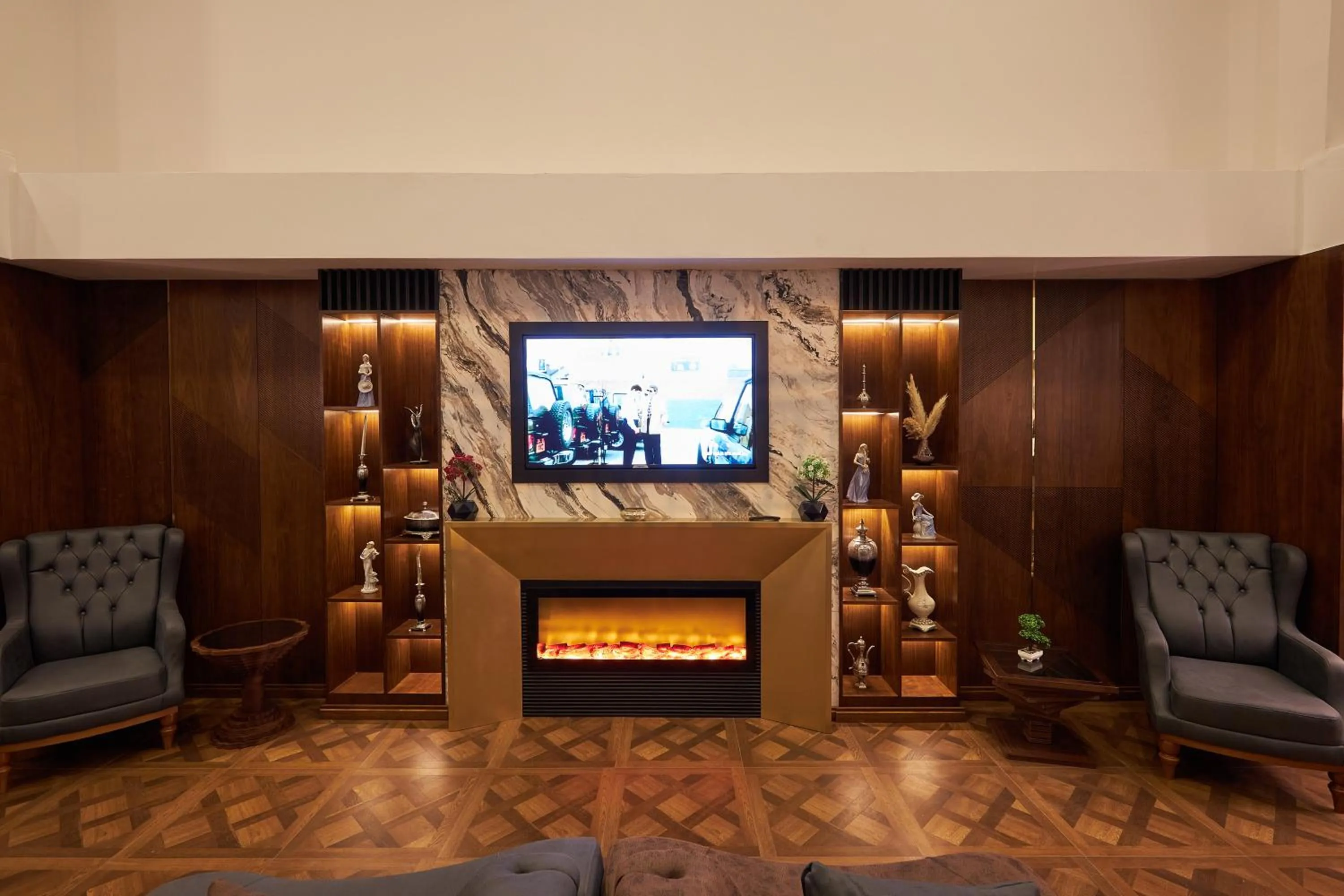 Communal lounge/ TV room in Trademark Collection by Wyndham Operla Istanbul Airport Hotels