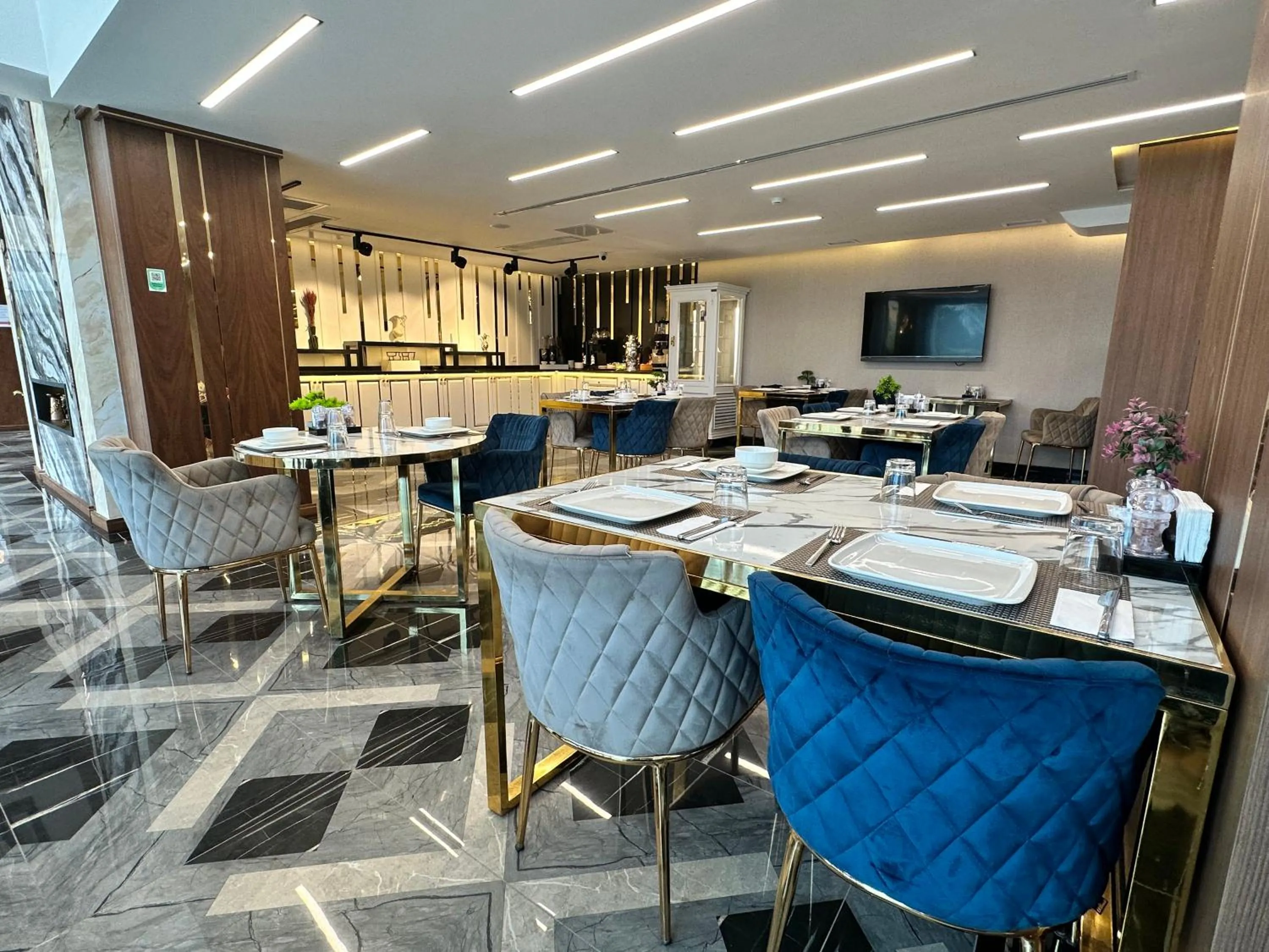 Restaurant/places to eat in Trademark Collection by Wyndham Operla Istanbul Airport Hotels