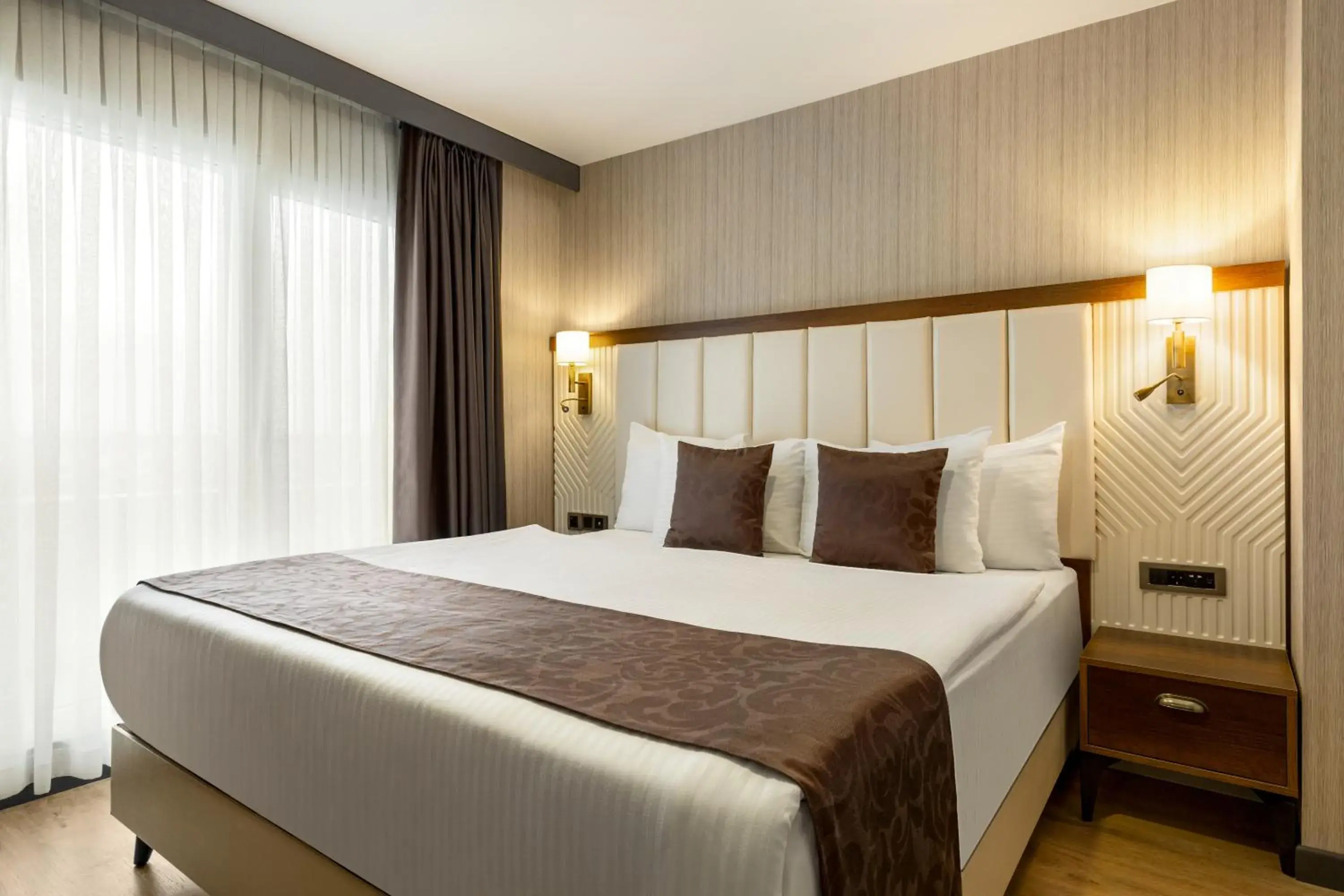 Junior Suite Room in Trademark Collection by Wyndham Operla Istanbul Airport Hotels Junior Suite Room in Trademark Collection by Wyndham Operla Istanbul Airport Hotels