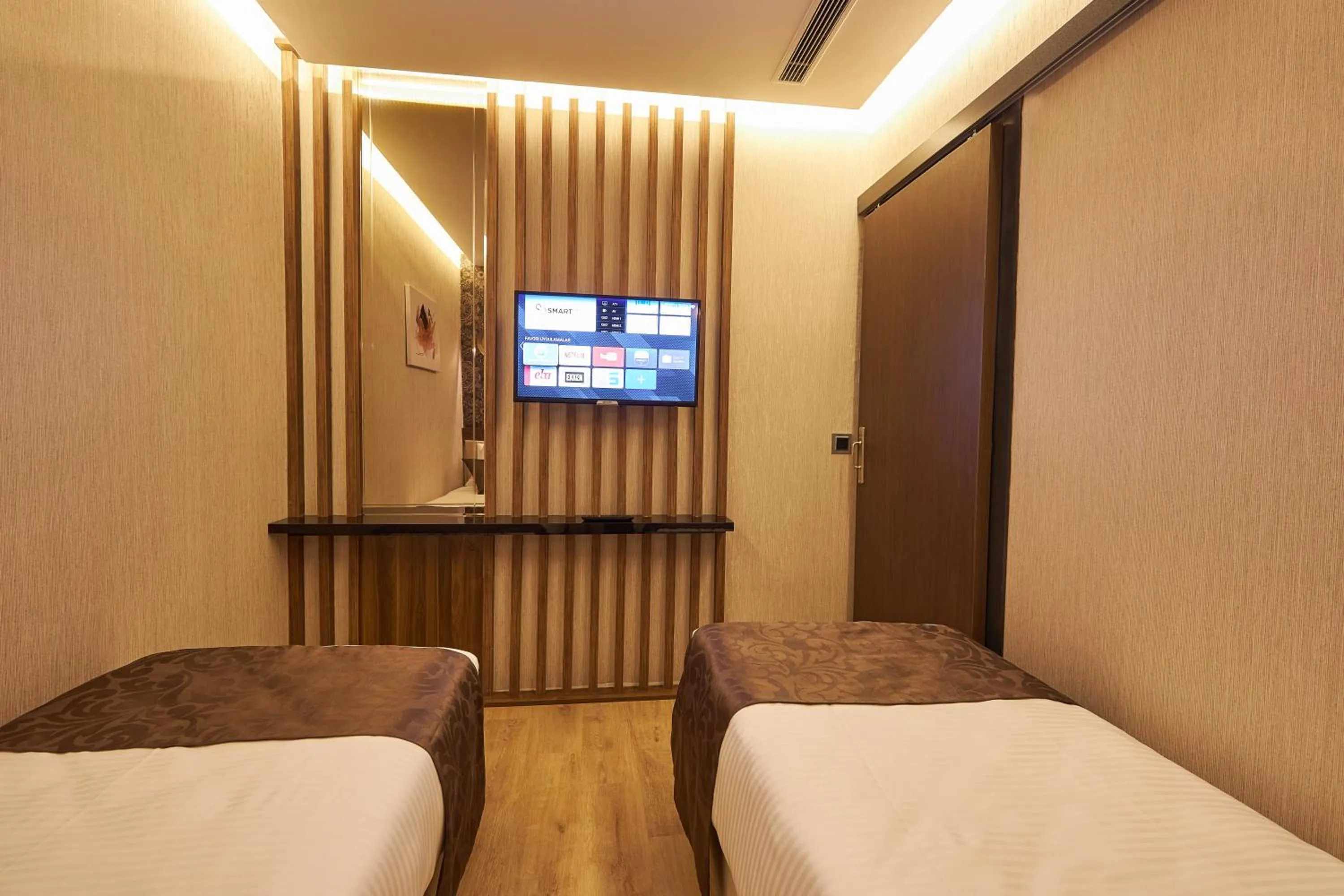 Bed in Trademark Collection by Wyndham Operla Istanbul Airport Hotels