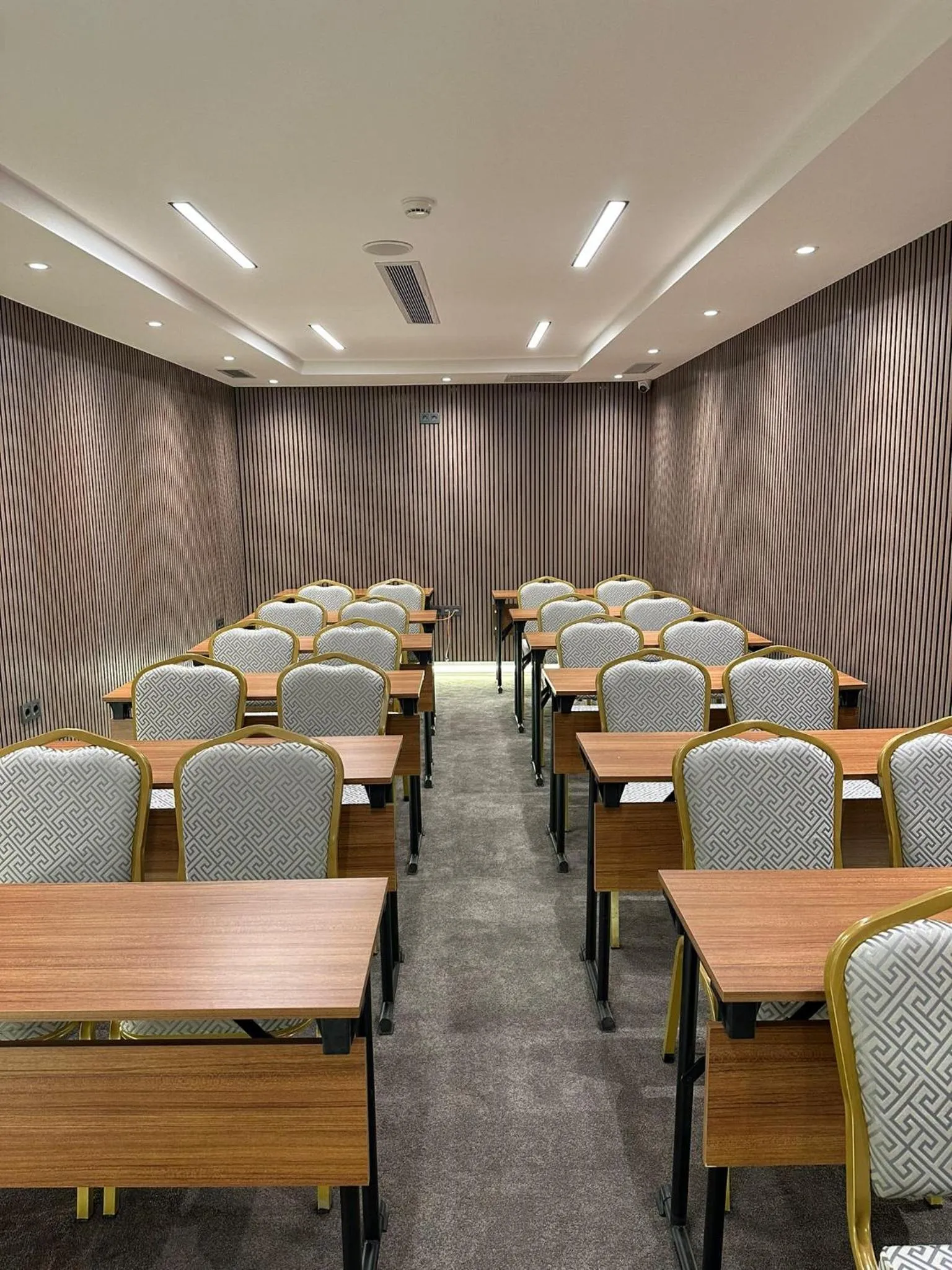 Meeting/conference room in Trademark Collection by Wyndham Operla Istanbul Airport Hotels