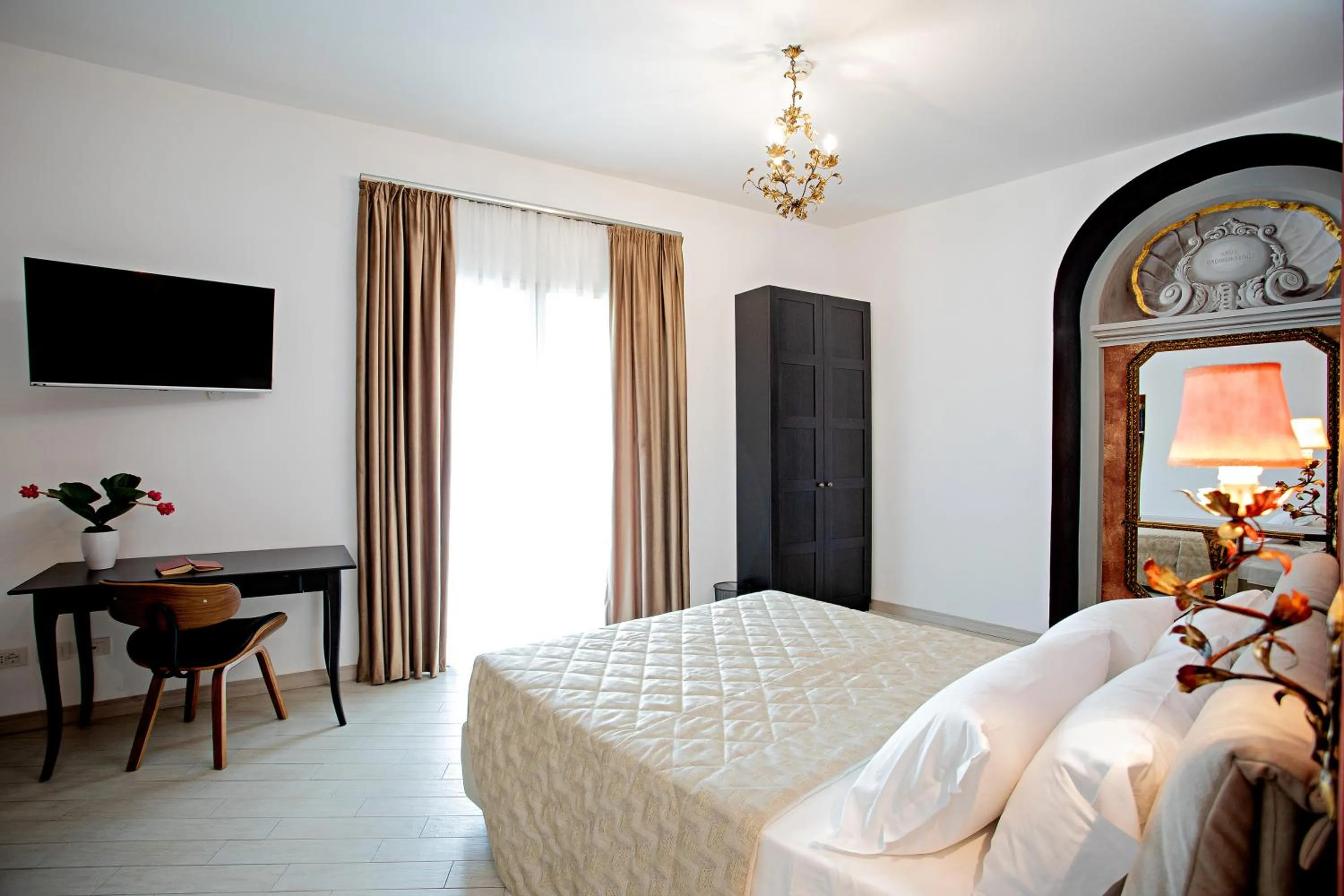 View (from property/room), Bed in LUDUS ROOMS