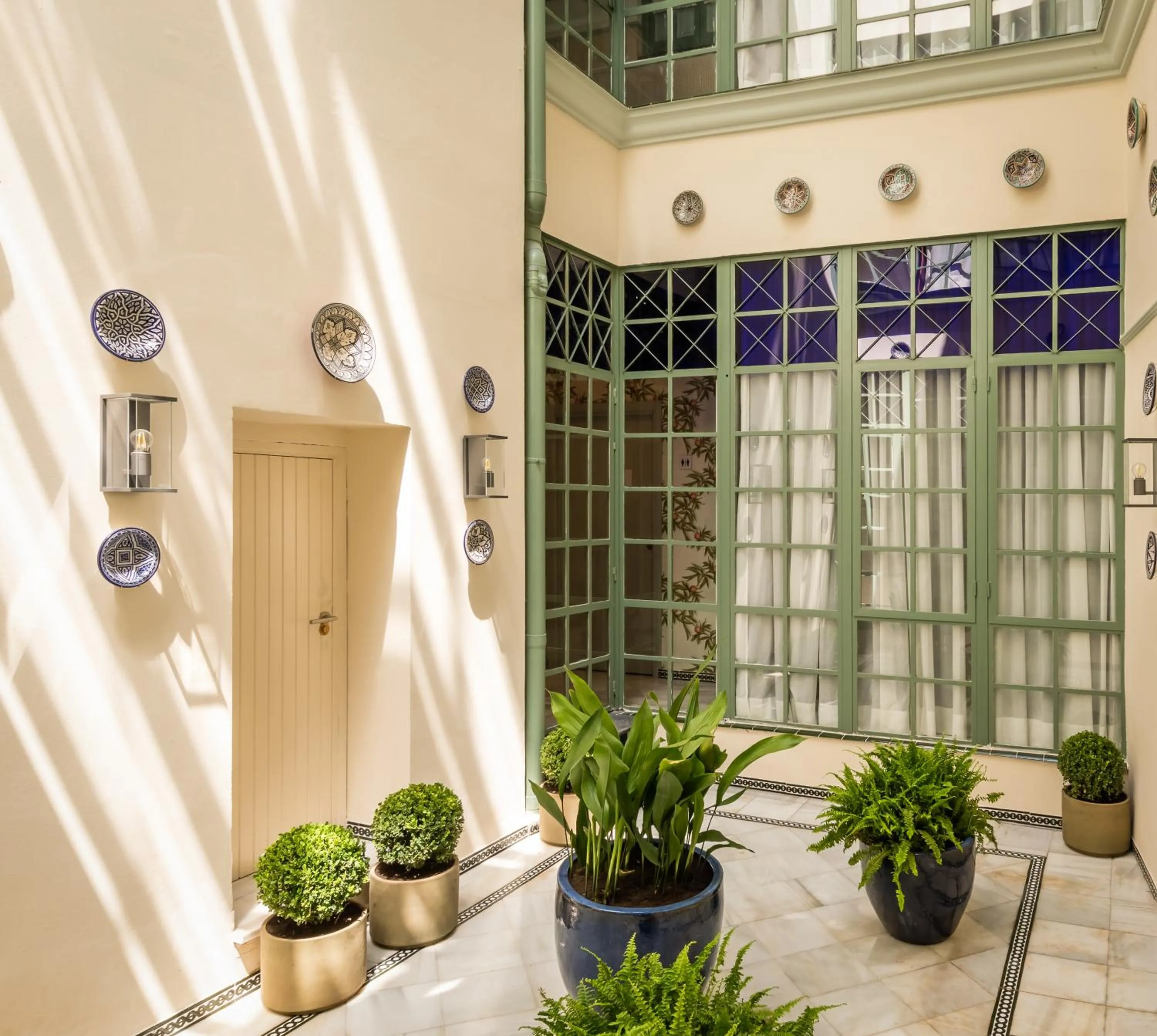 Patio in BYPILLOW Abril