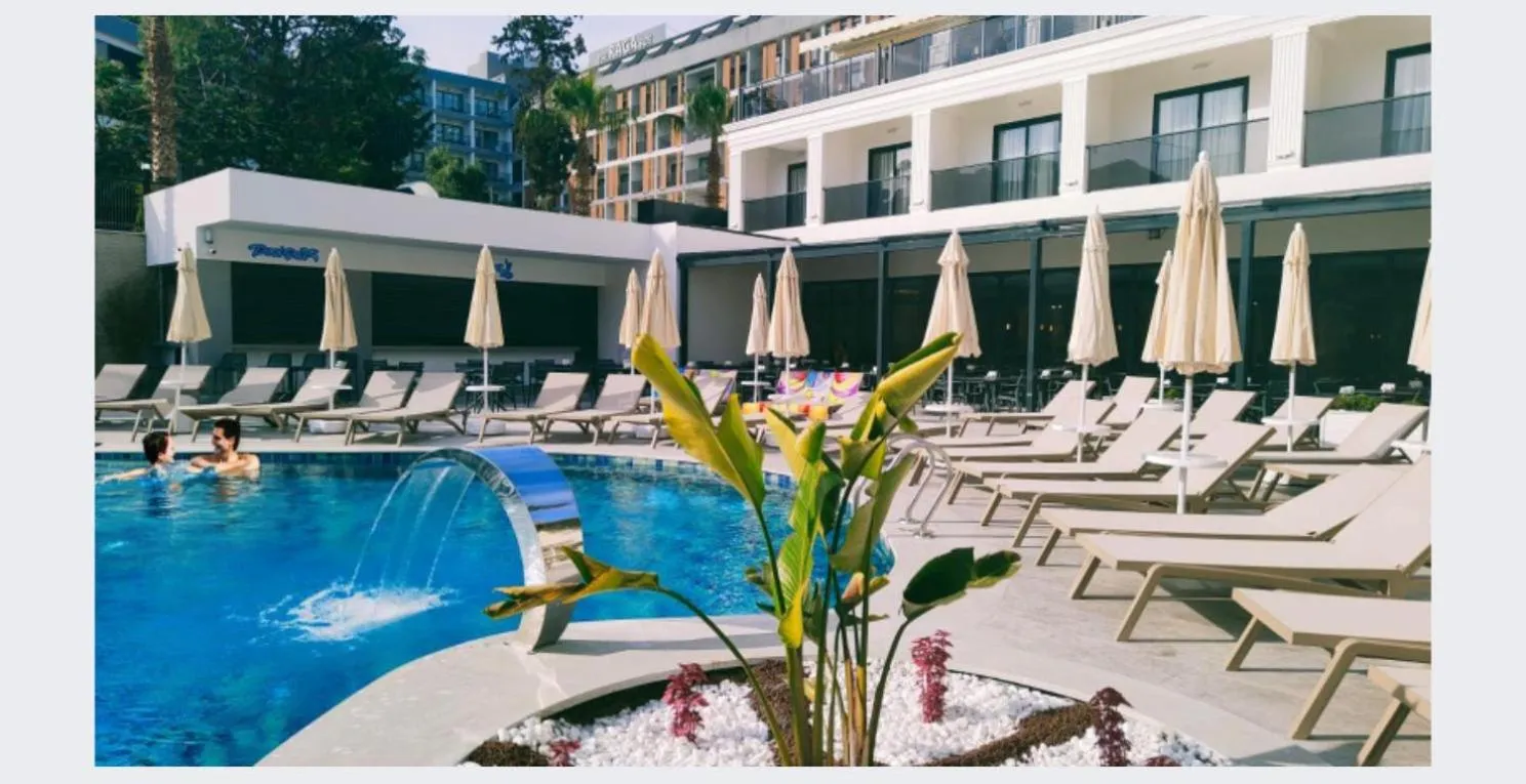 Swimming pool in Side Zeugma Hotel - Adult Only 16 Plus