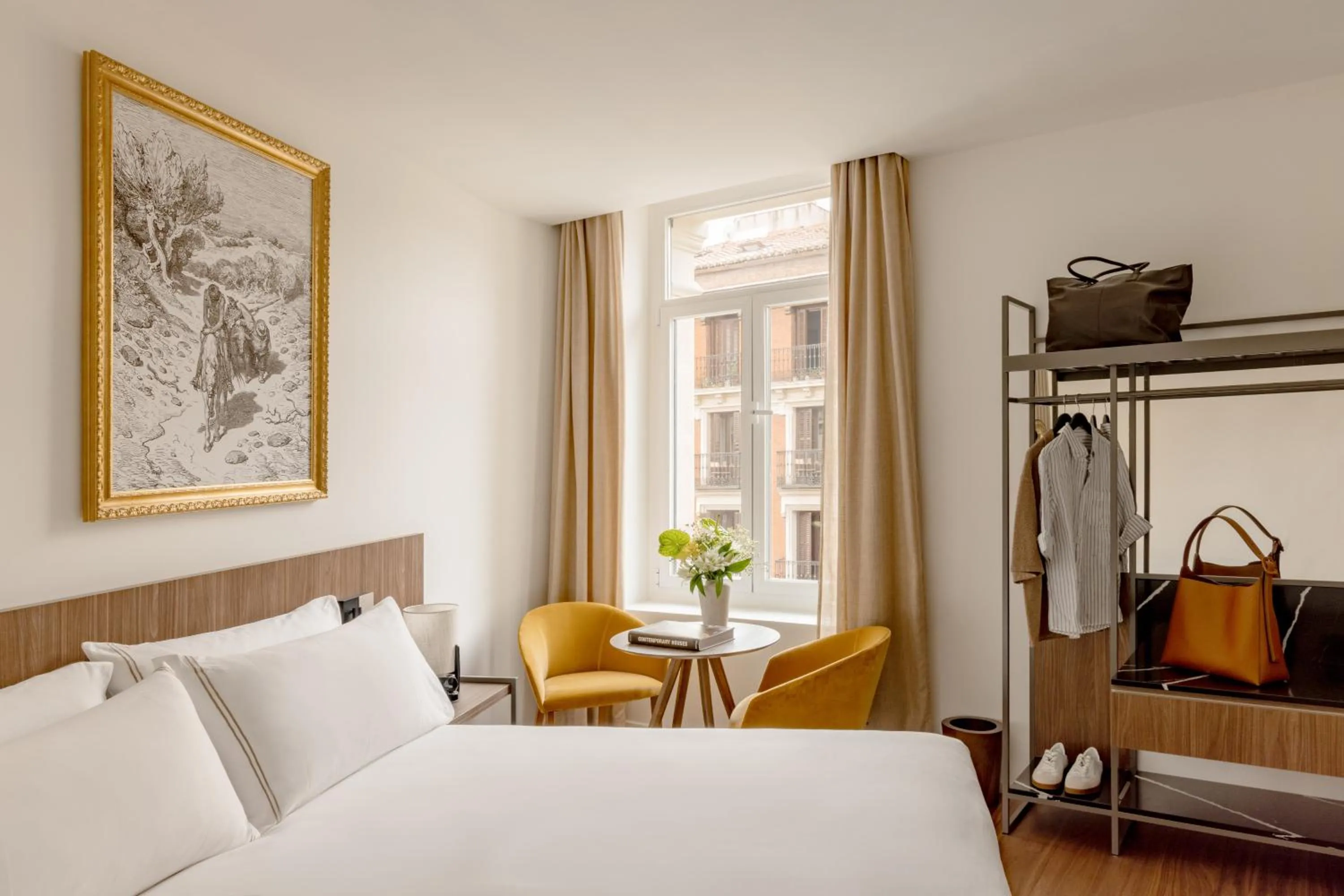 Bed in Hotel Madrid Atocha, Affiliated by Meli