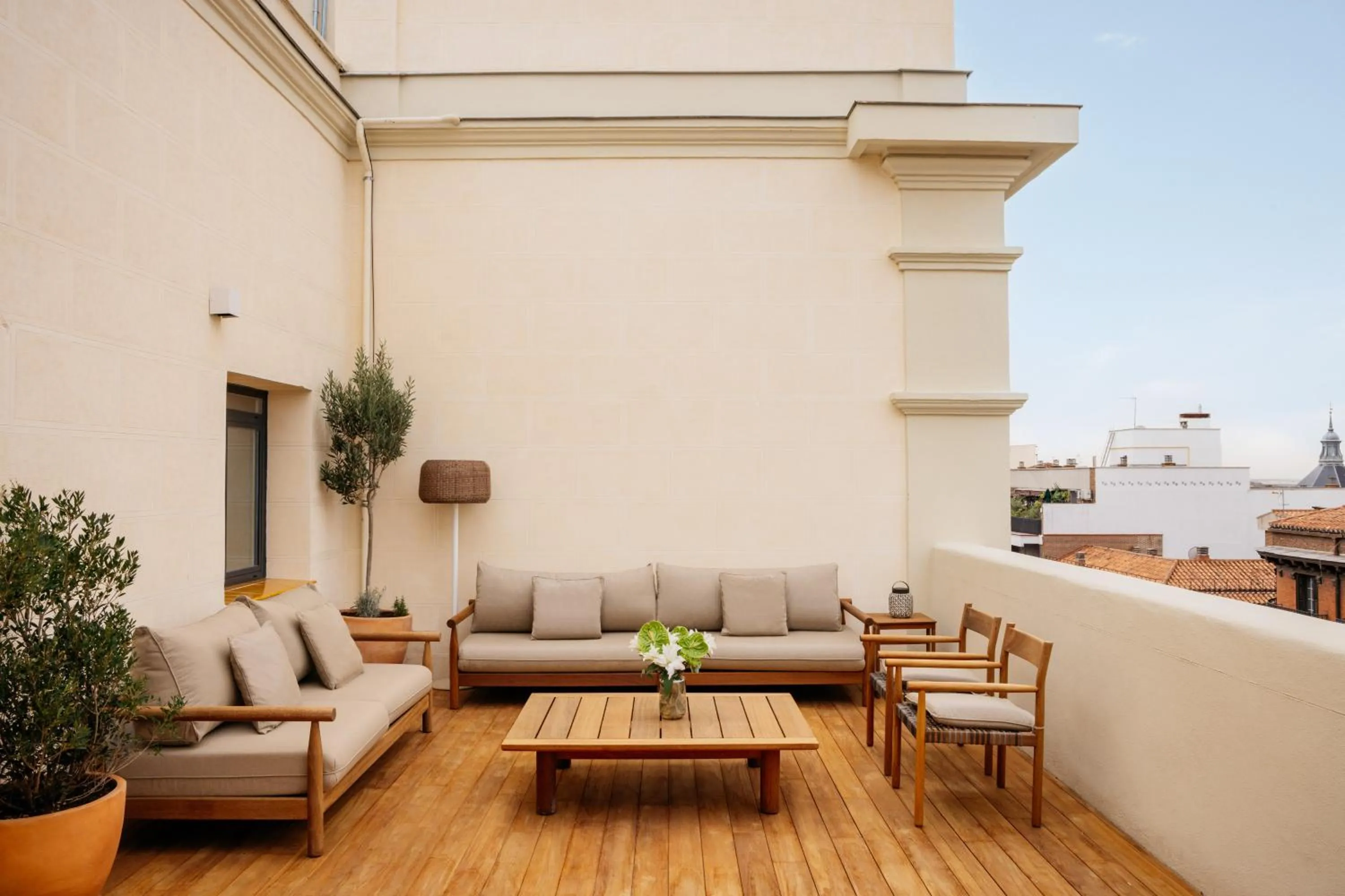 Balcony/Terrace in Hotel Madrid Atocha, Affiliated by Meli
