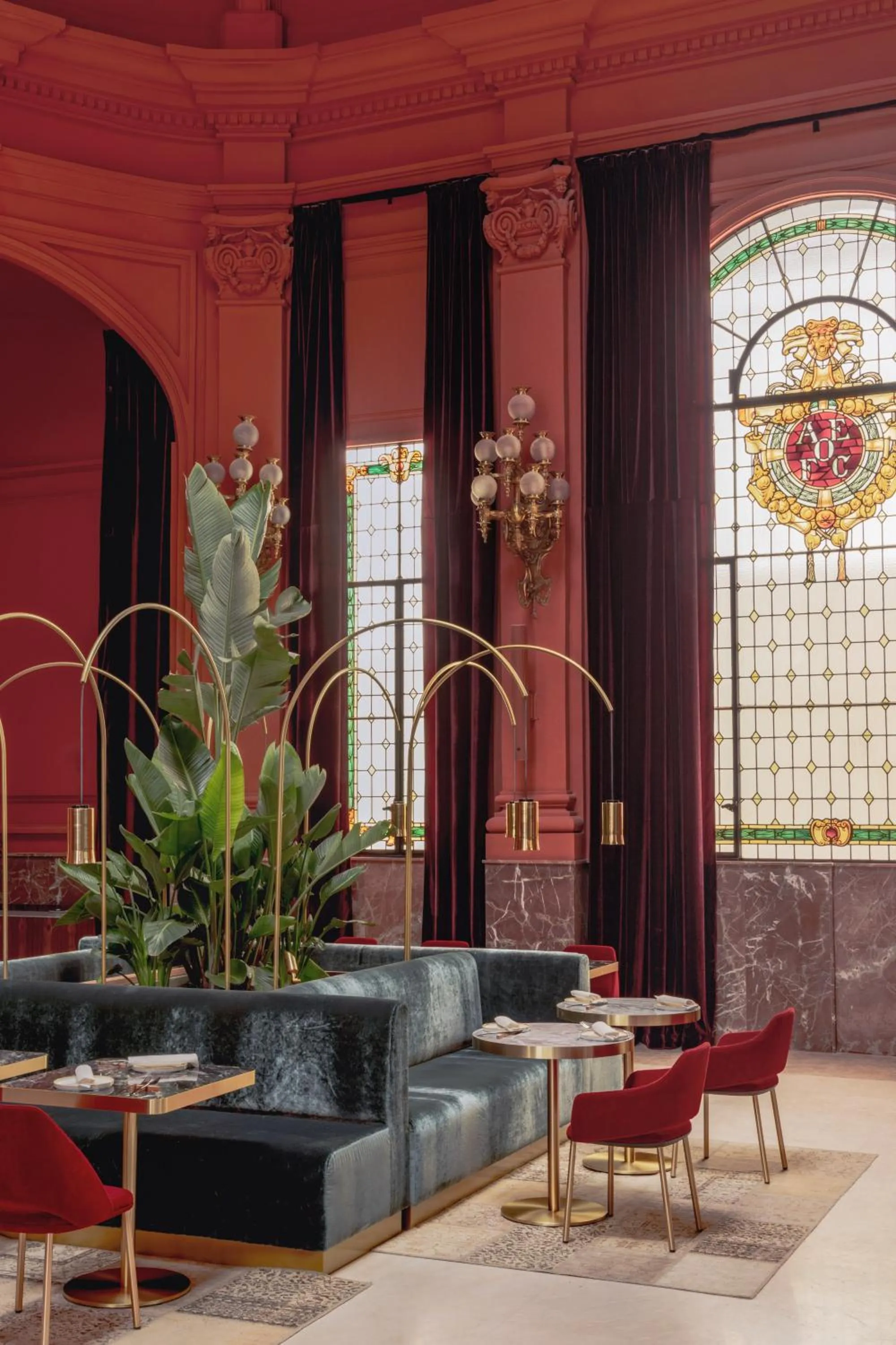 Property building, Restaurant/Places to Eat in Hotel Madrid Atocha, Affiliated by Meli