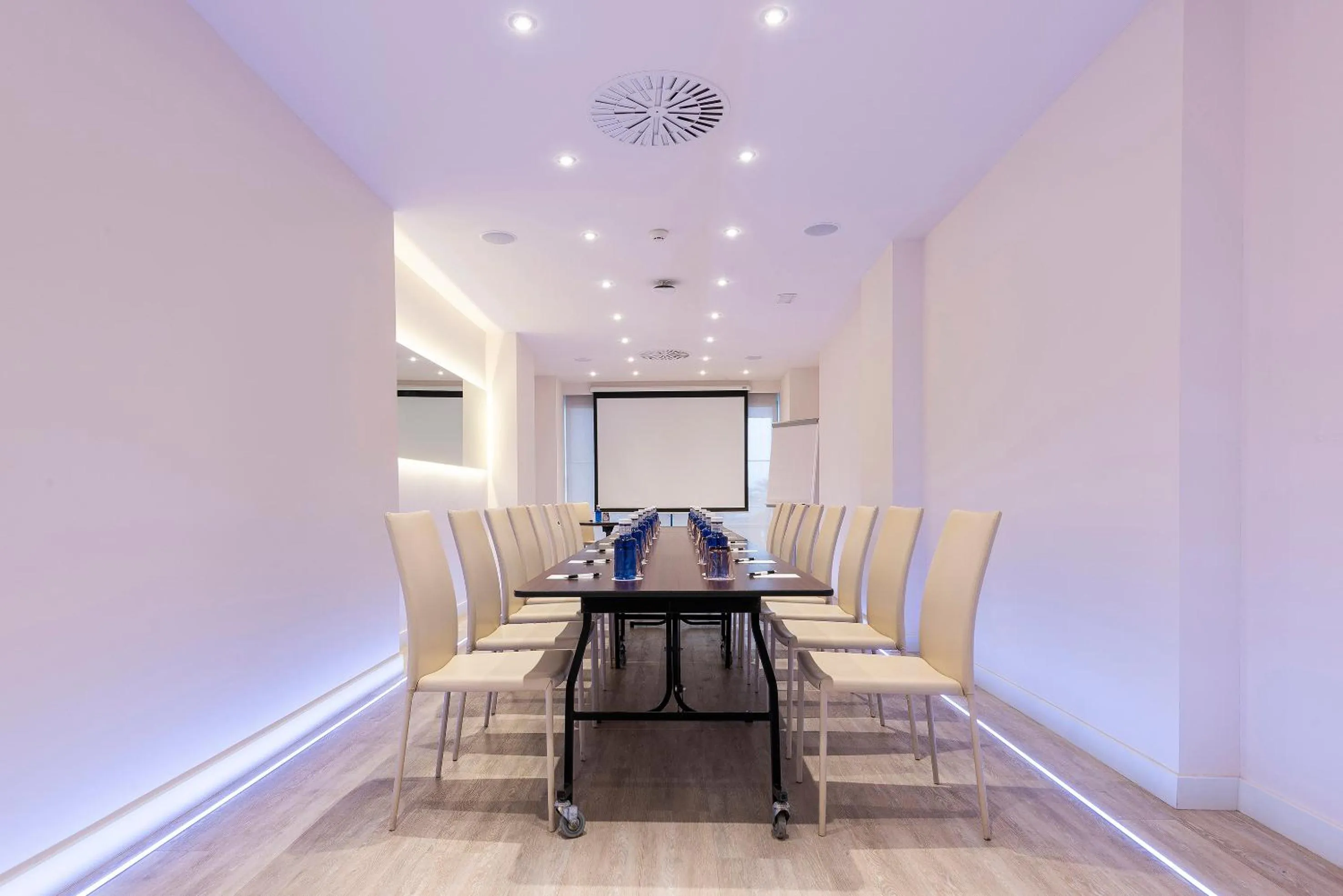 Meeting/conference room in Hotel Palma Bellver , Affiliated by Meliá