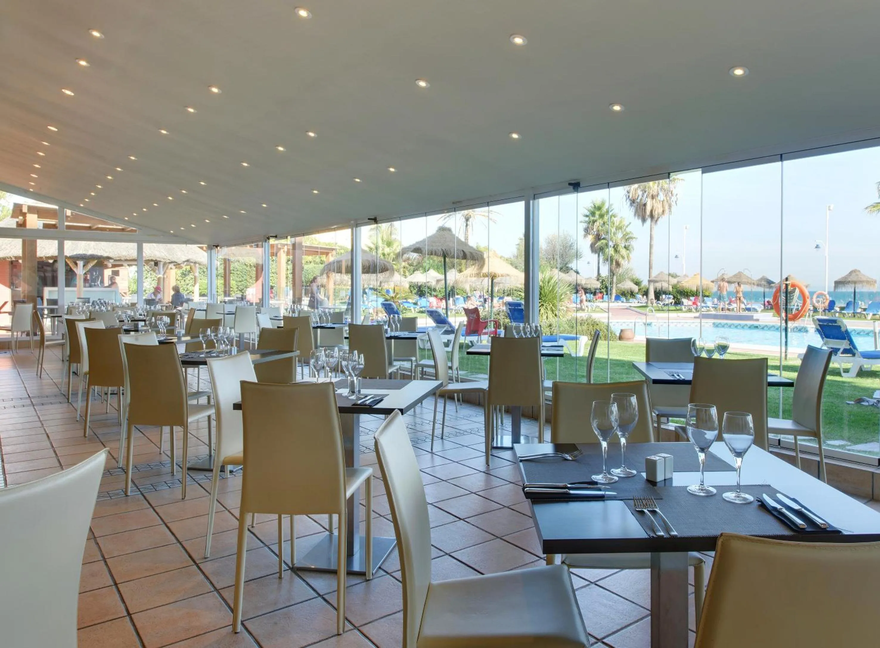 Restaurant/places to eat in Sol Guadalmar