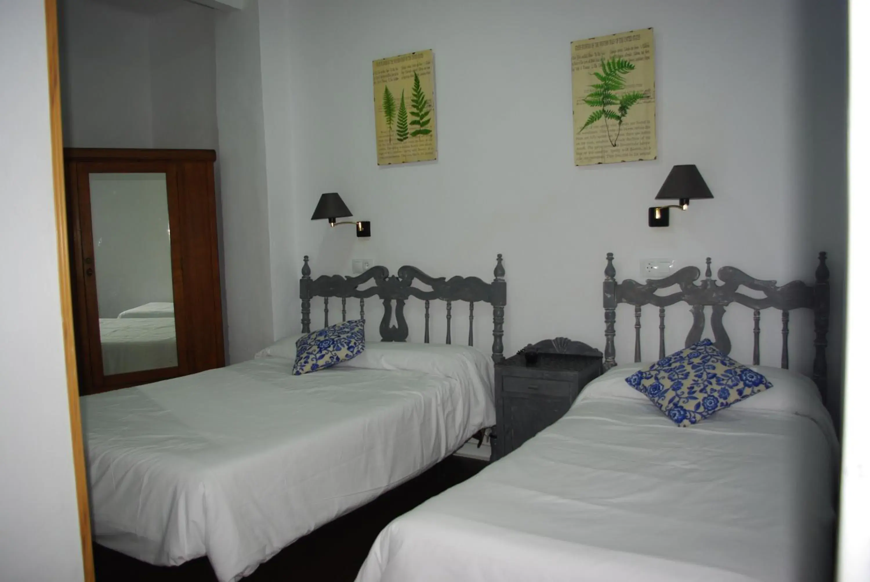 Double Room with Balcony - no pets in Hotel Lanjaron Double Room with Balcony - no pets in Hotel Lanjaron