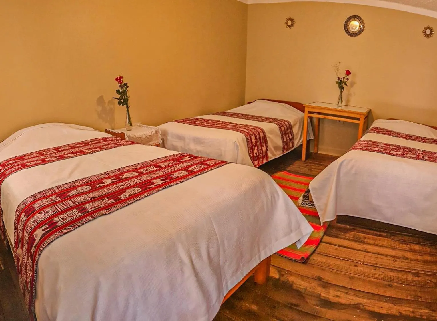 Photo of the whole room, Bed in Hotel Willcamayu