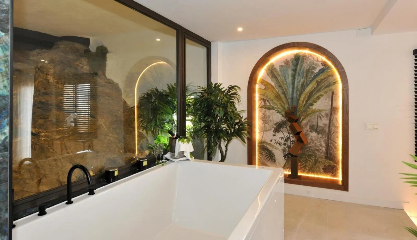 Hotel Salobreña Suites