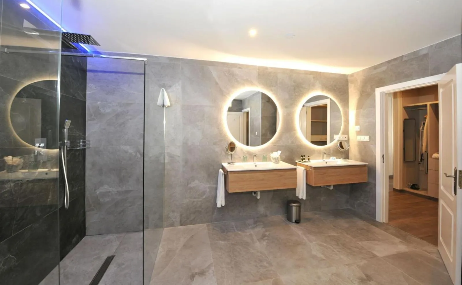 Hotel Salobreña Suites