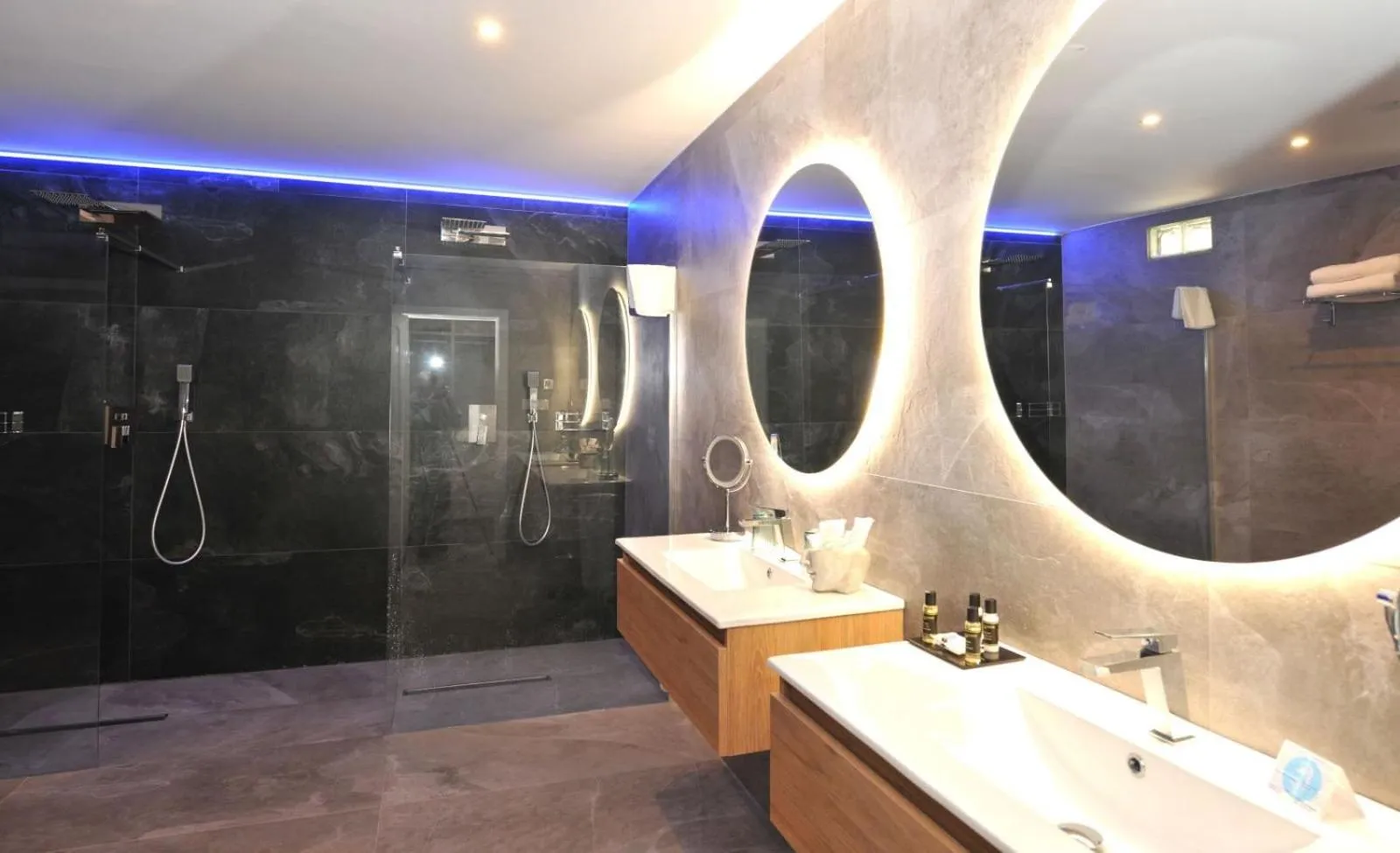 Hotel Salobreña Suites