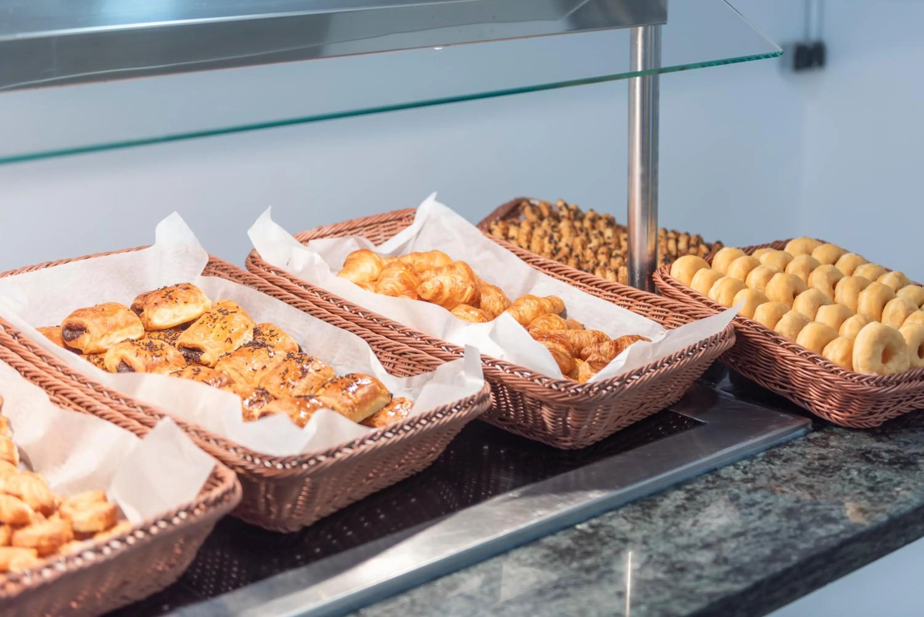 Restaurant/places to eat in Aparthotel Ona Cala Pi Club