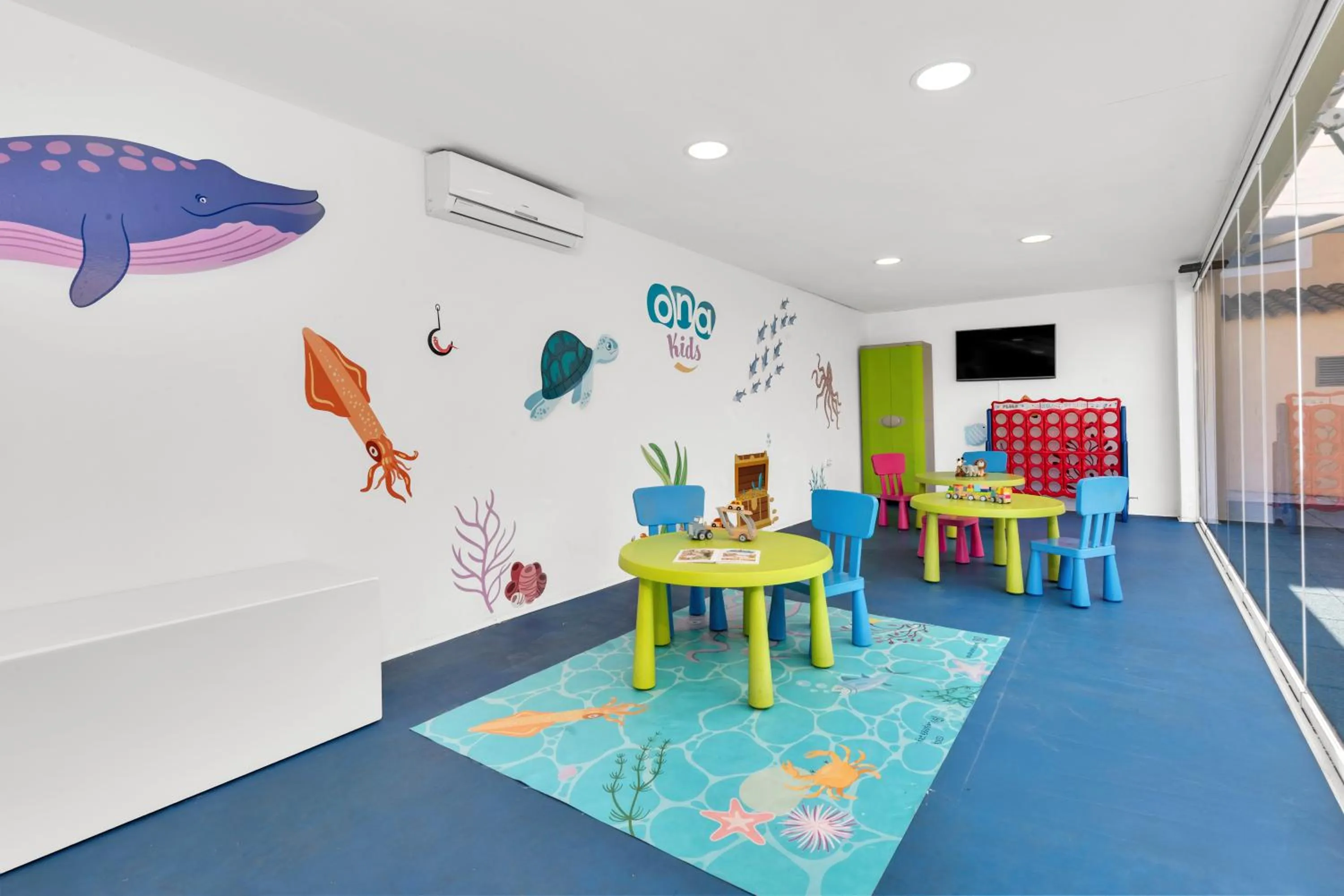 Kids's club in Aparthotel Ona Cala Pi Club