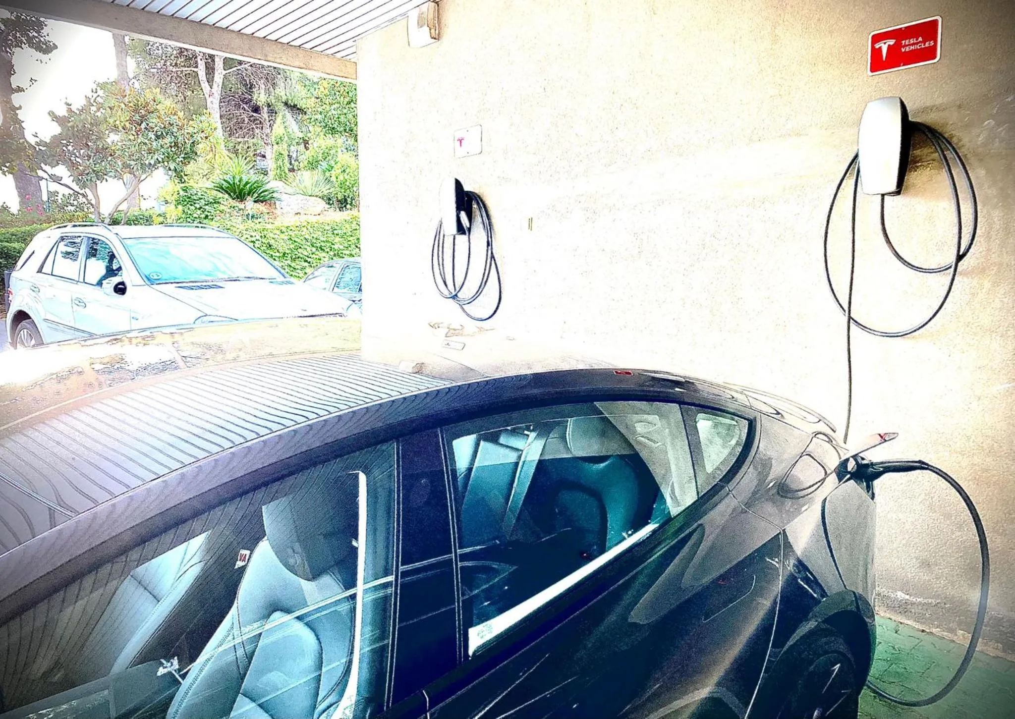 Parking in Hotel Emporda