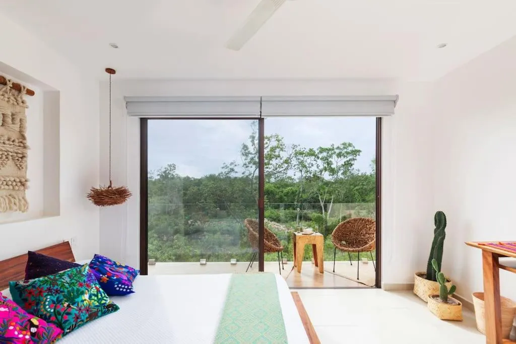 Bed in ZAAZIL, JUNGLE VIEW & GREAT POOL 100MB FIBER WIFI!