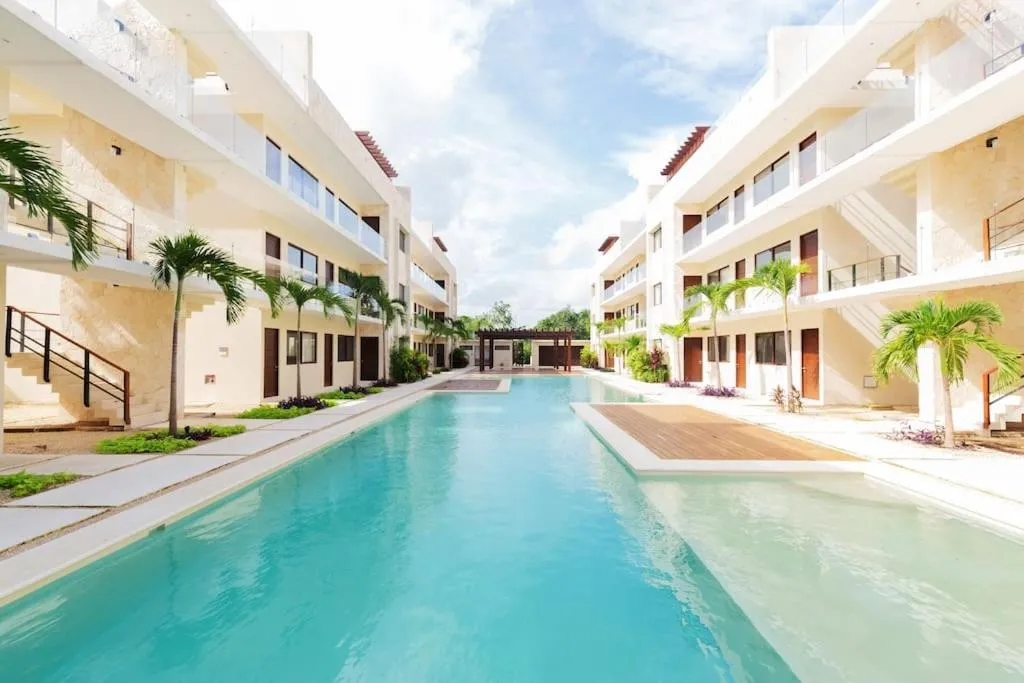 Swimming pool in ZAAZIL, JUNGLE VIEW & GREAT POOL 100MB FIBER WIFI!