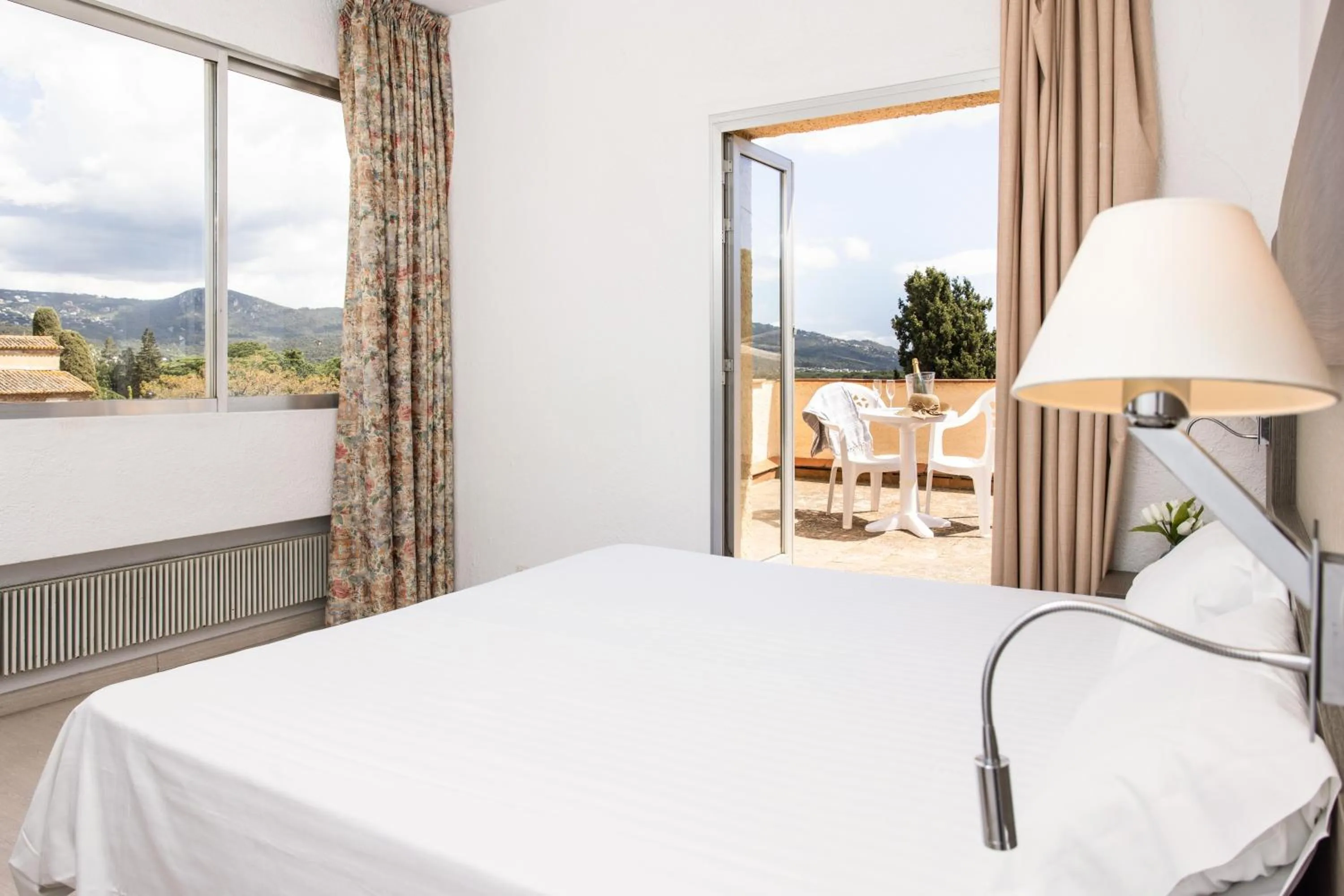 Bedroom, Bed in RVHotels Golf Costa Brava