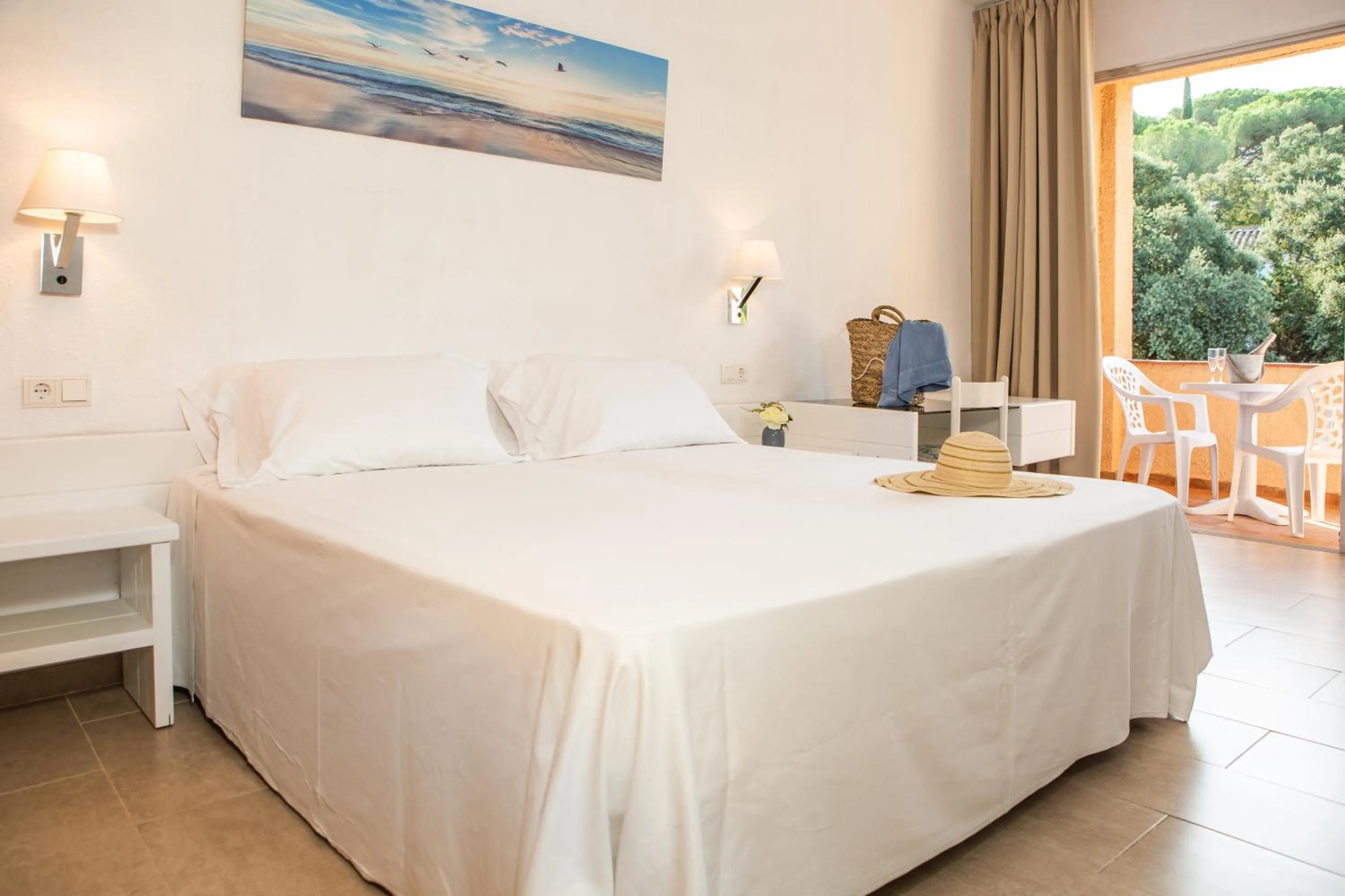 Bed in RVHotels Golf Costa Brava