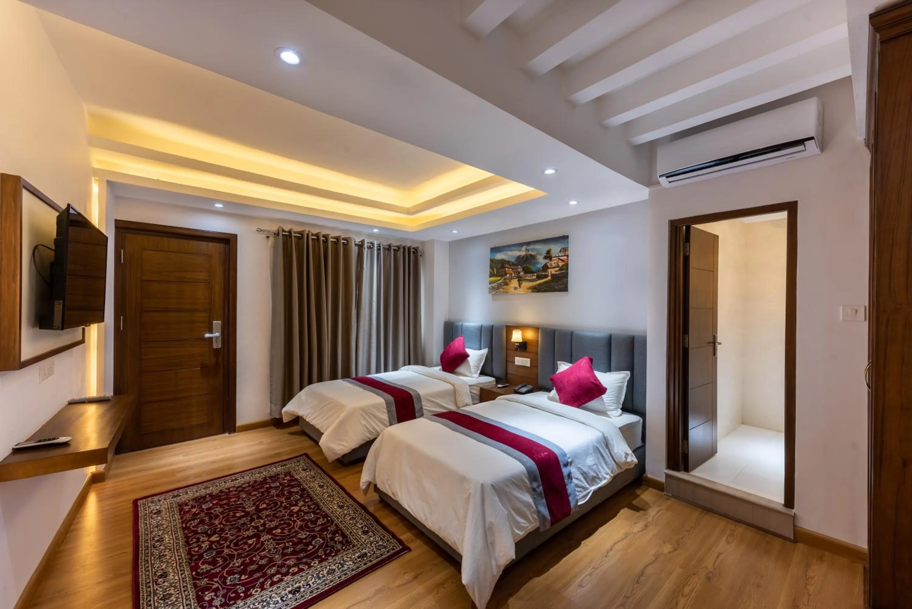 Bedroom, Bed in Hotel Ama-La, Thamel, Kathmandu