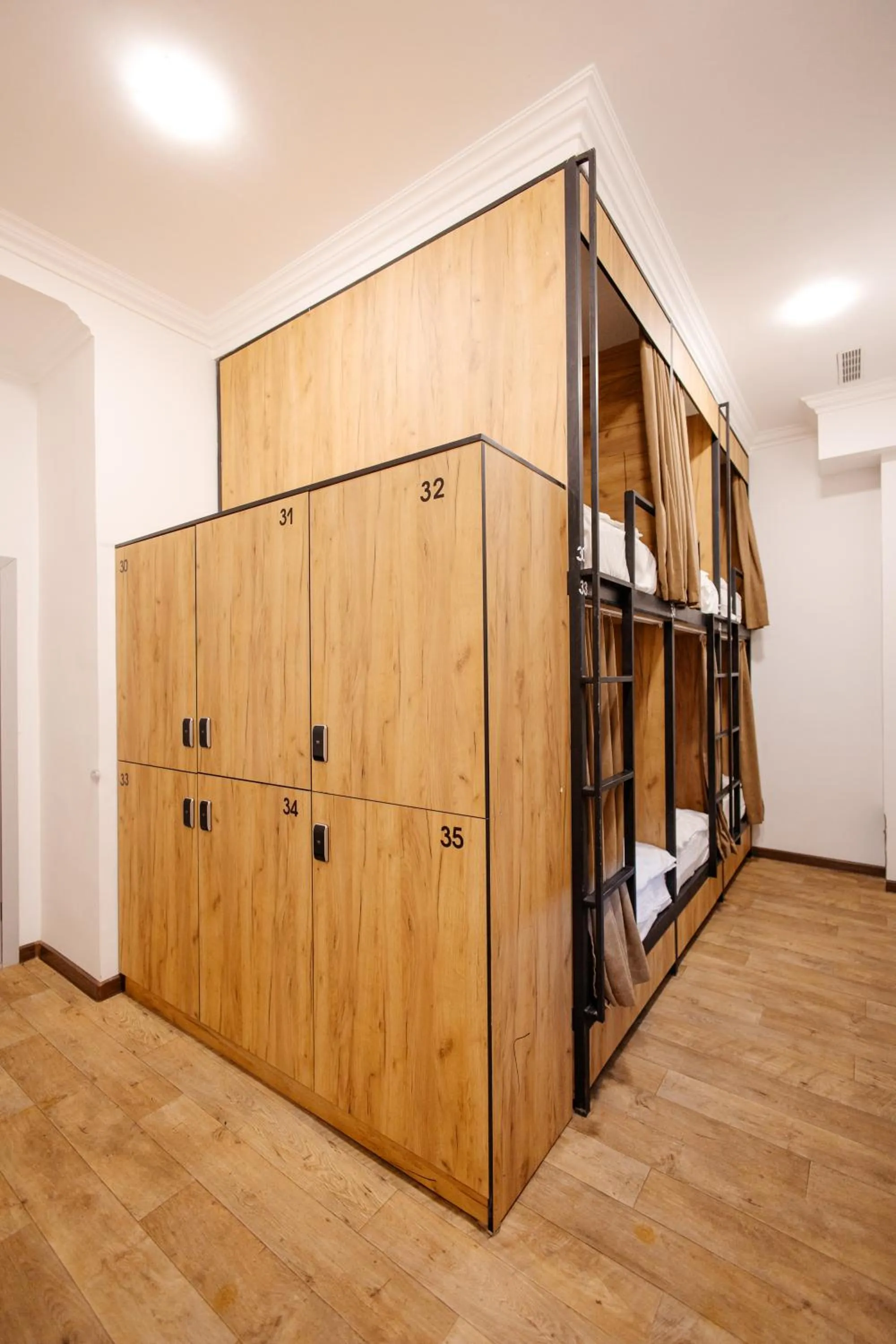 microwave in 281 Hostel