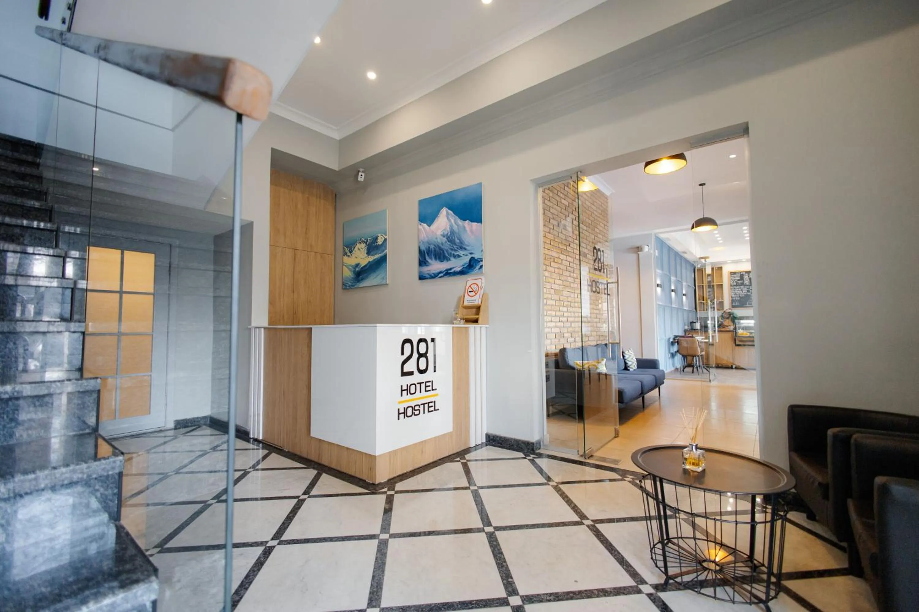281 Hostel