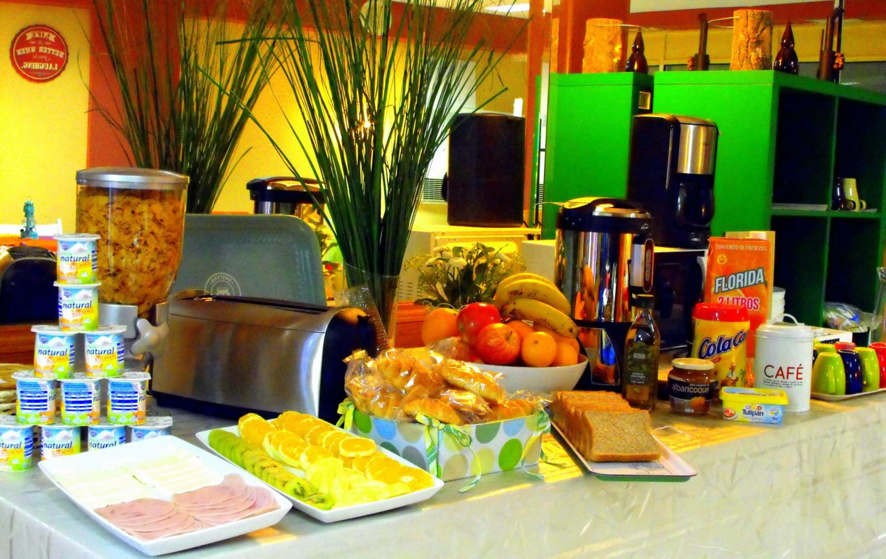 Breakfast in Hostal Santa Catalina